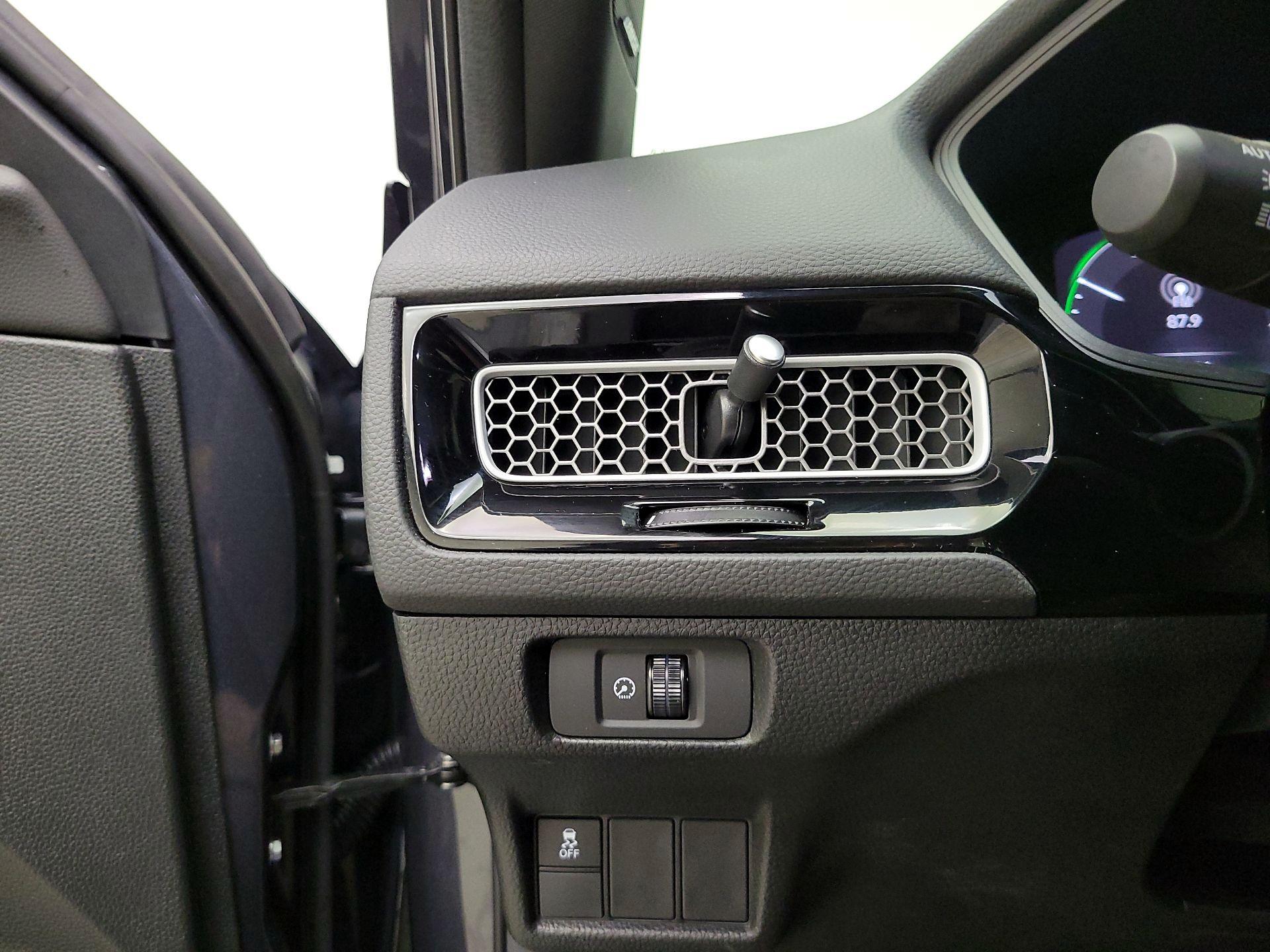 Thumbnail: 2025 Honda Civic - 13