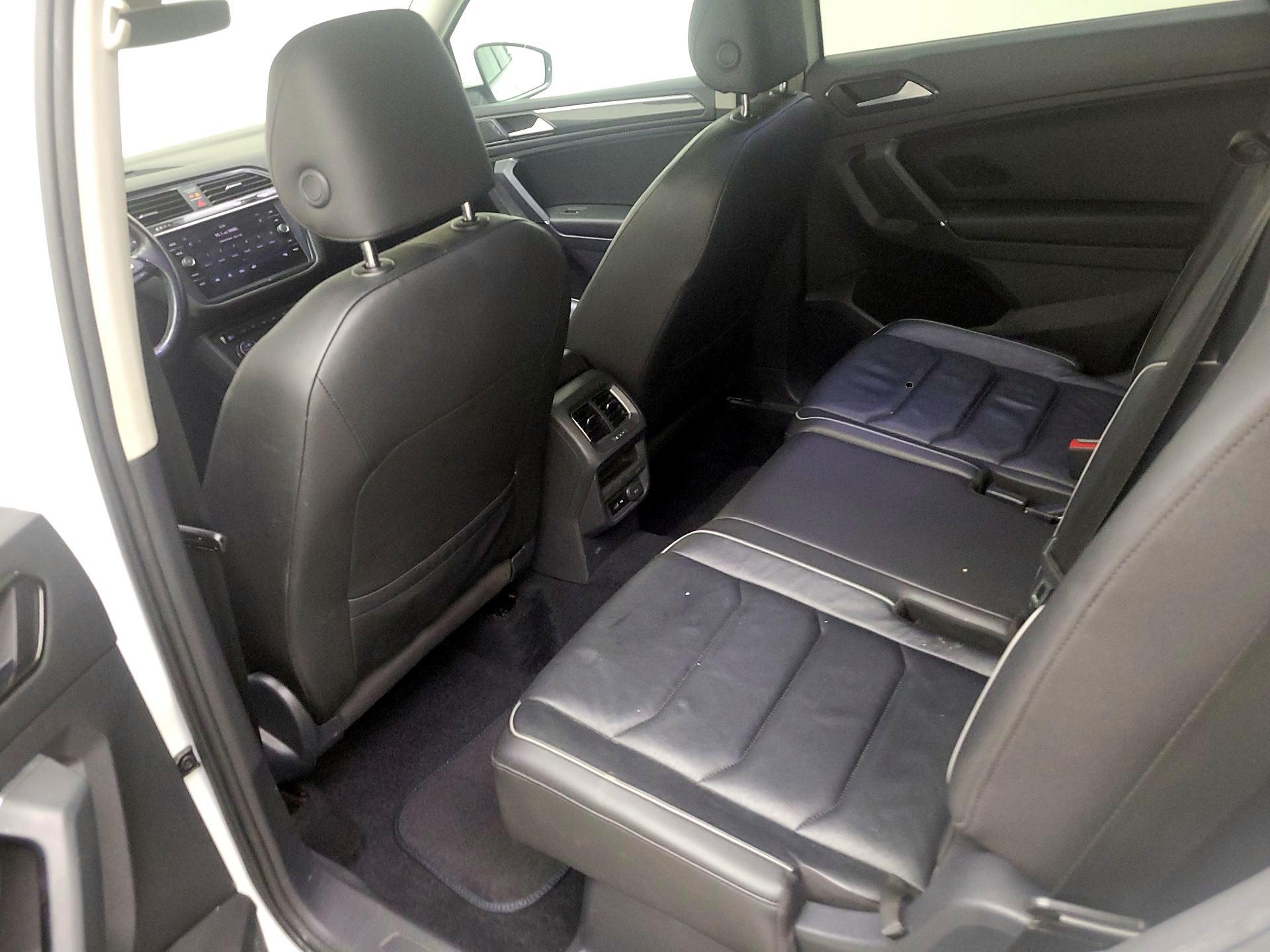 Thumbnail: 2018 Volkswagen Tiguan - 19