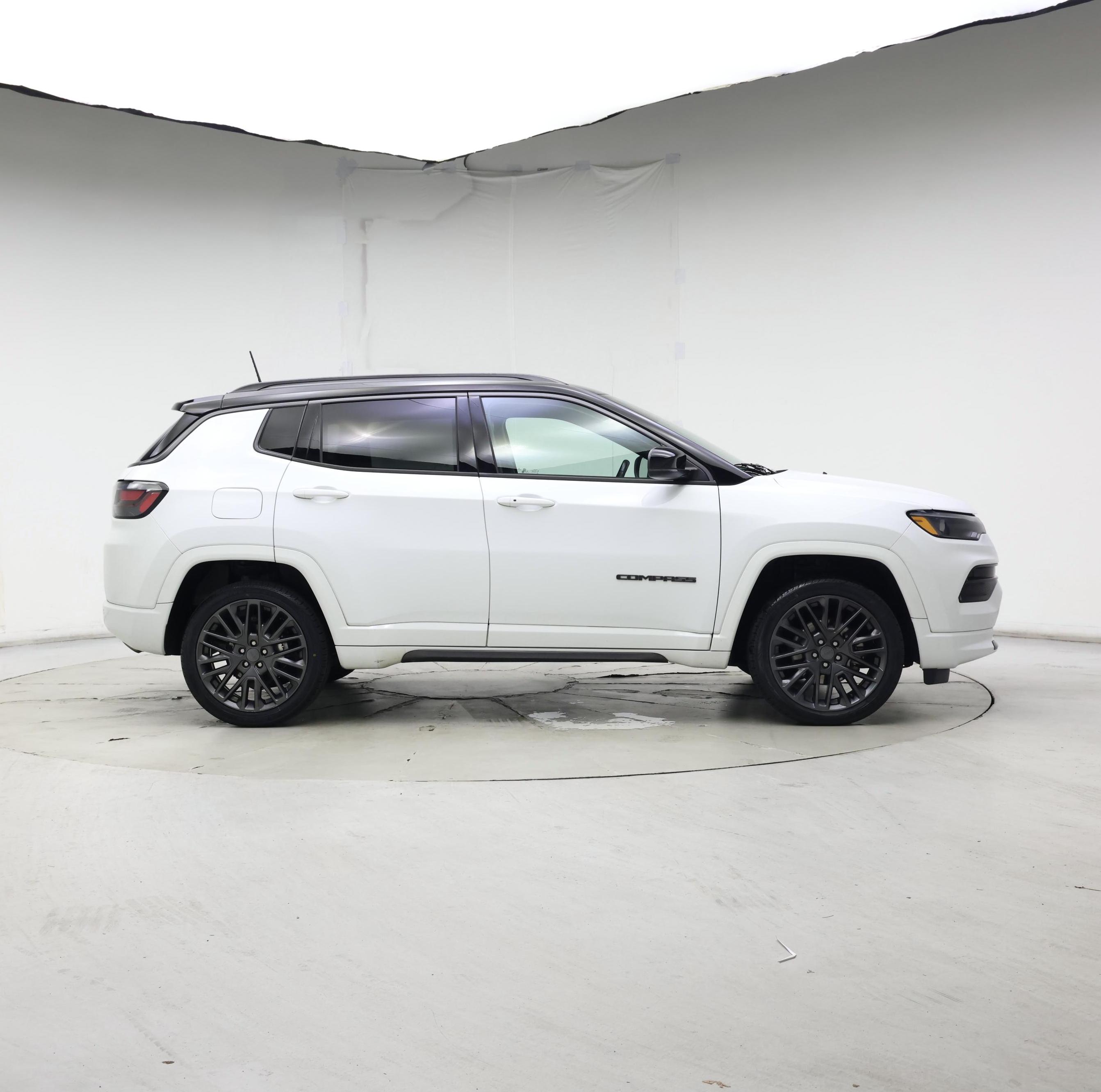 Thumbnail: 2022 Jeep Compass - 7