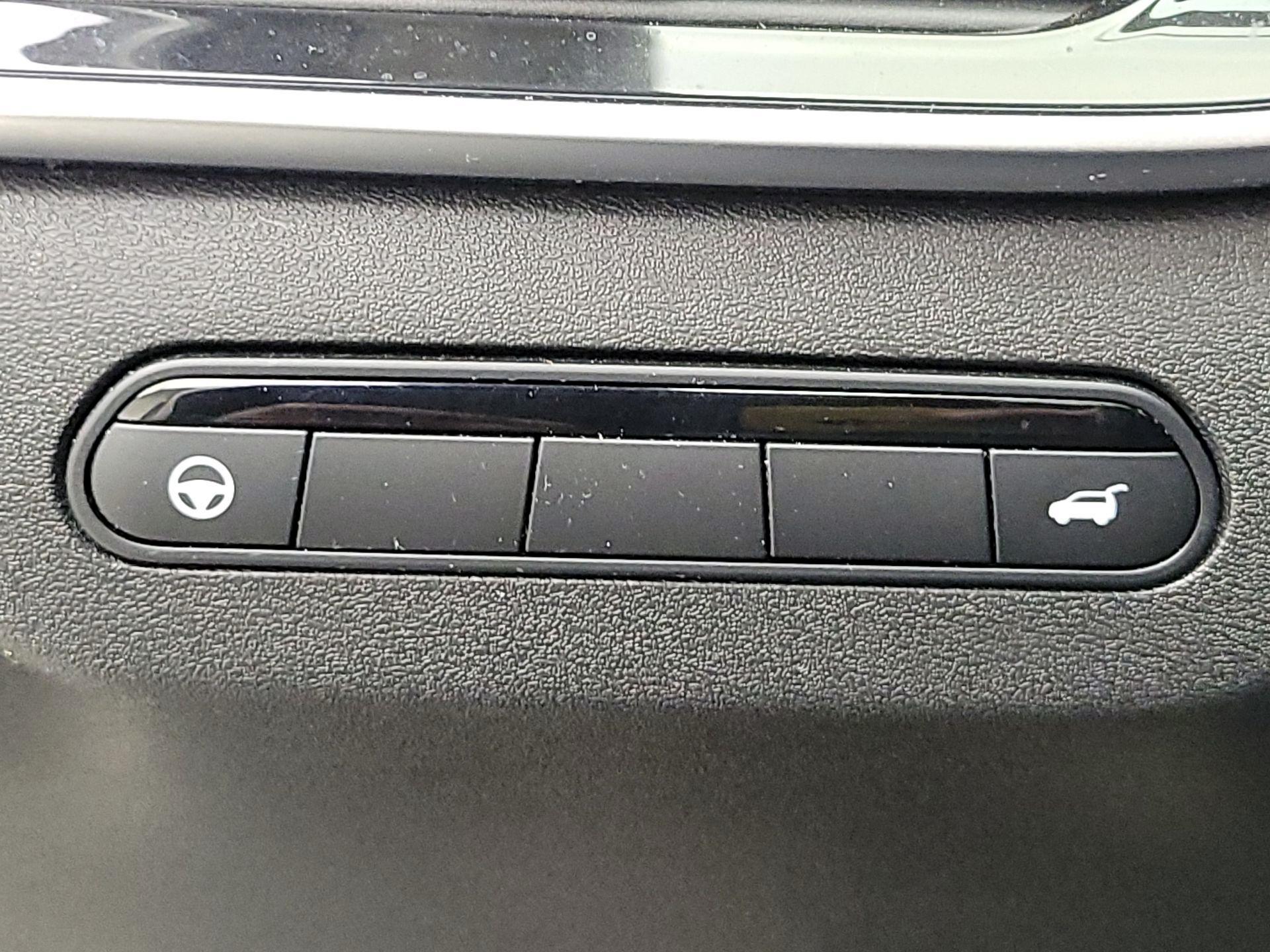 Thumbnail: 2024 INFINITI QX60 - 13