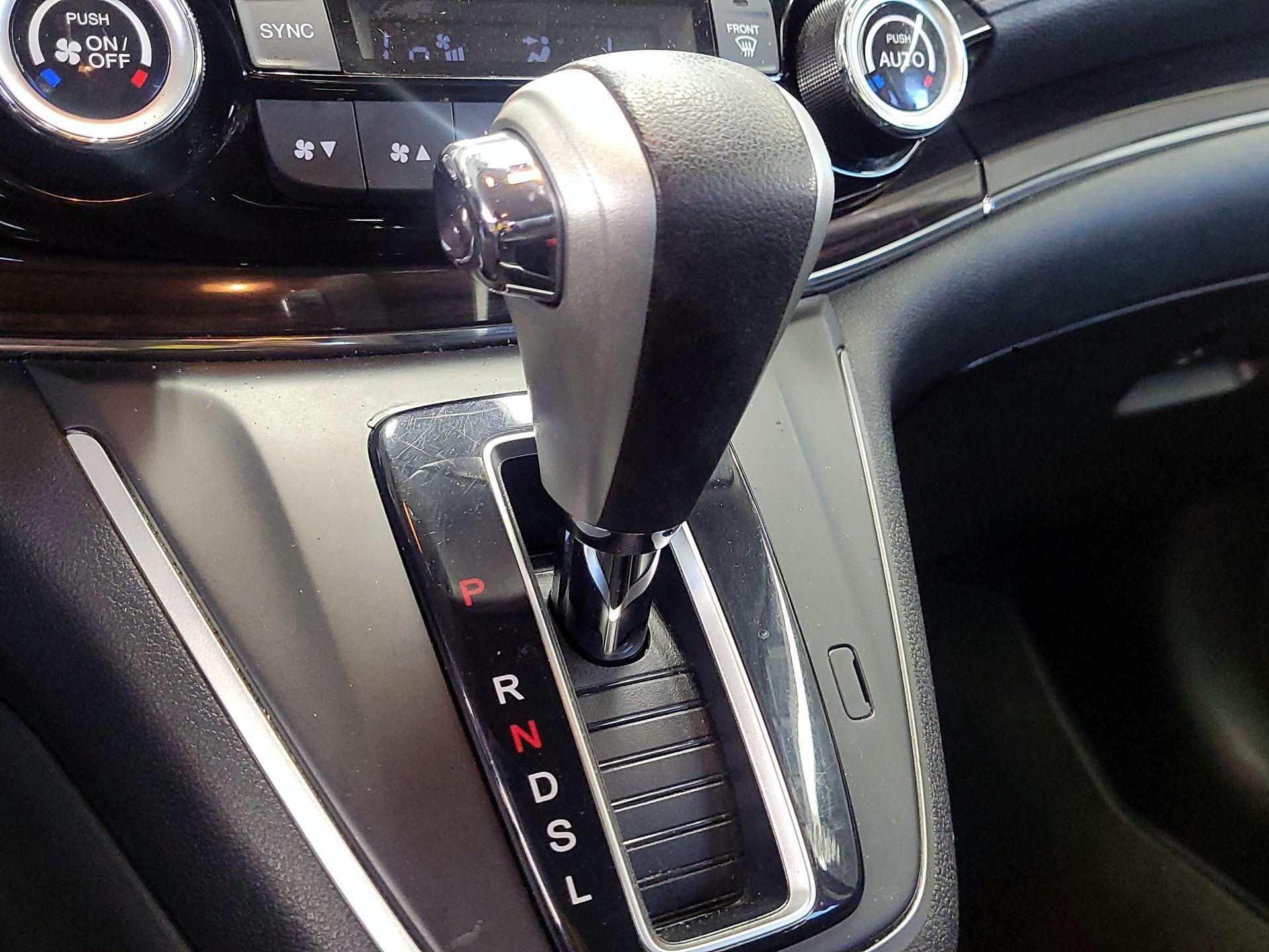 Thumbnail: 2016 Honda CR-V - 17