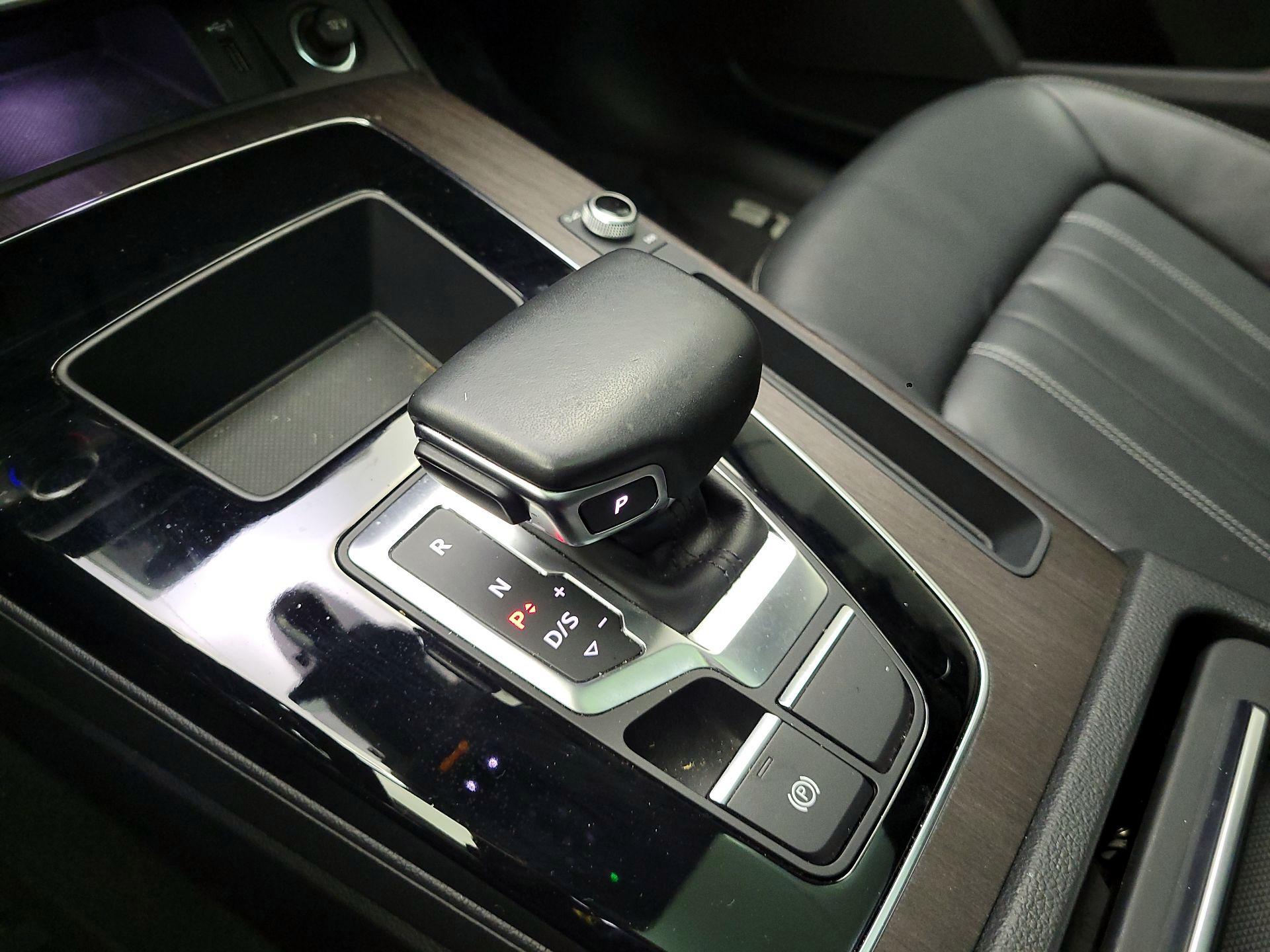 Thumbnail: 2021 Audi Q5 - 18