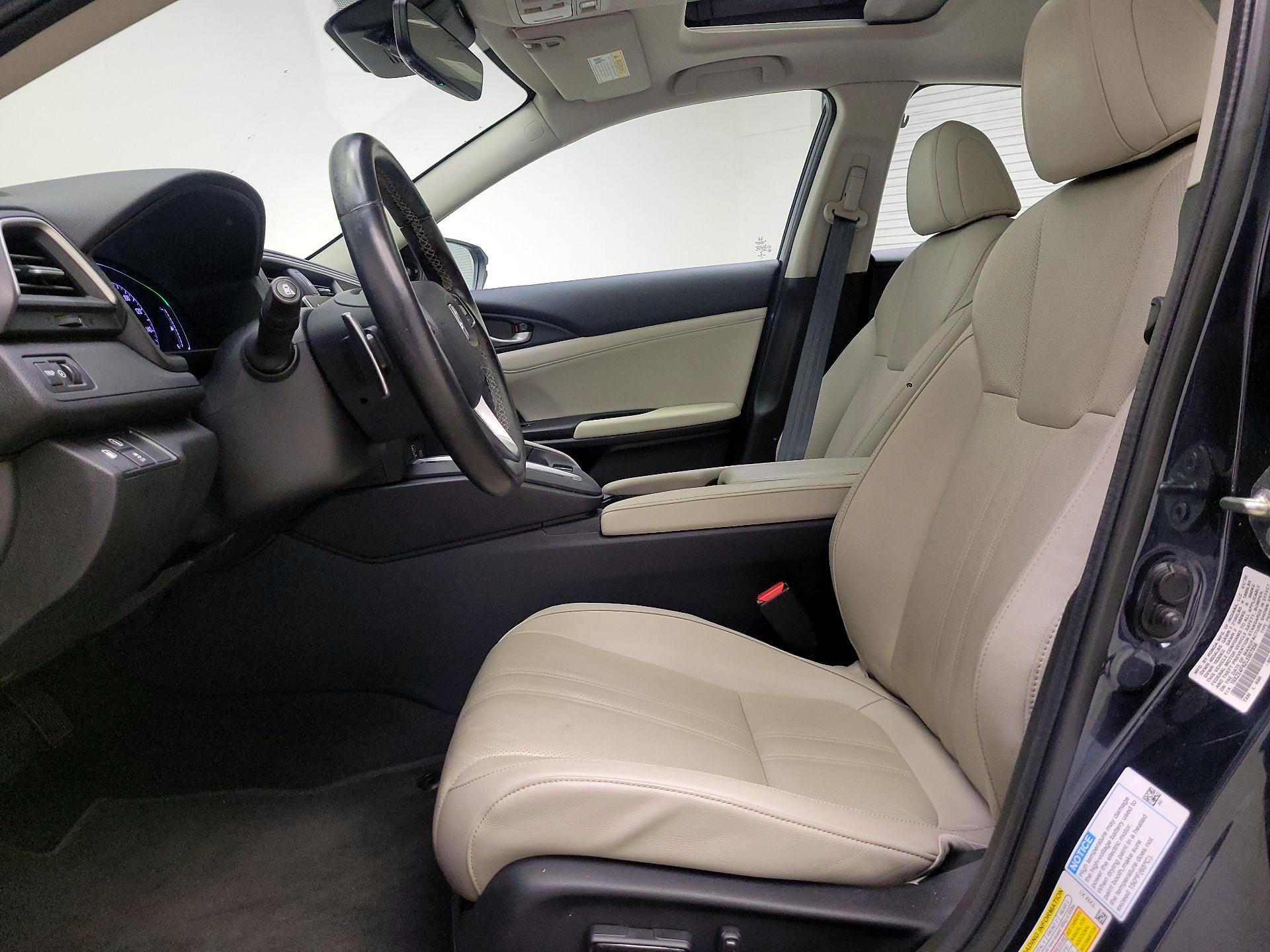 Thumbnail: 2020 Honda Insight - 11