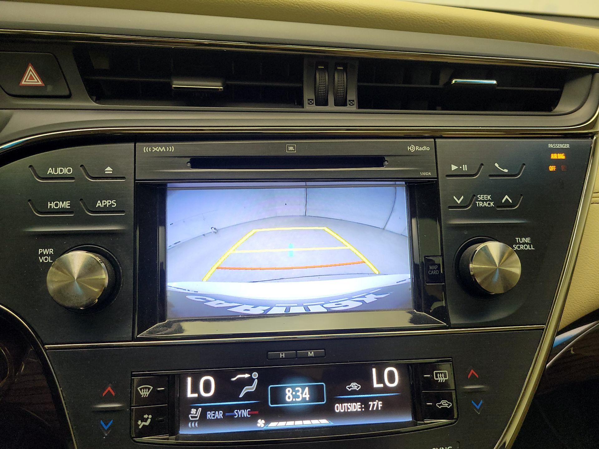 Thumbnail: 2015 Toyota Avalon - 15