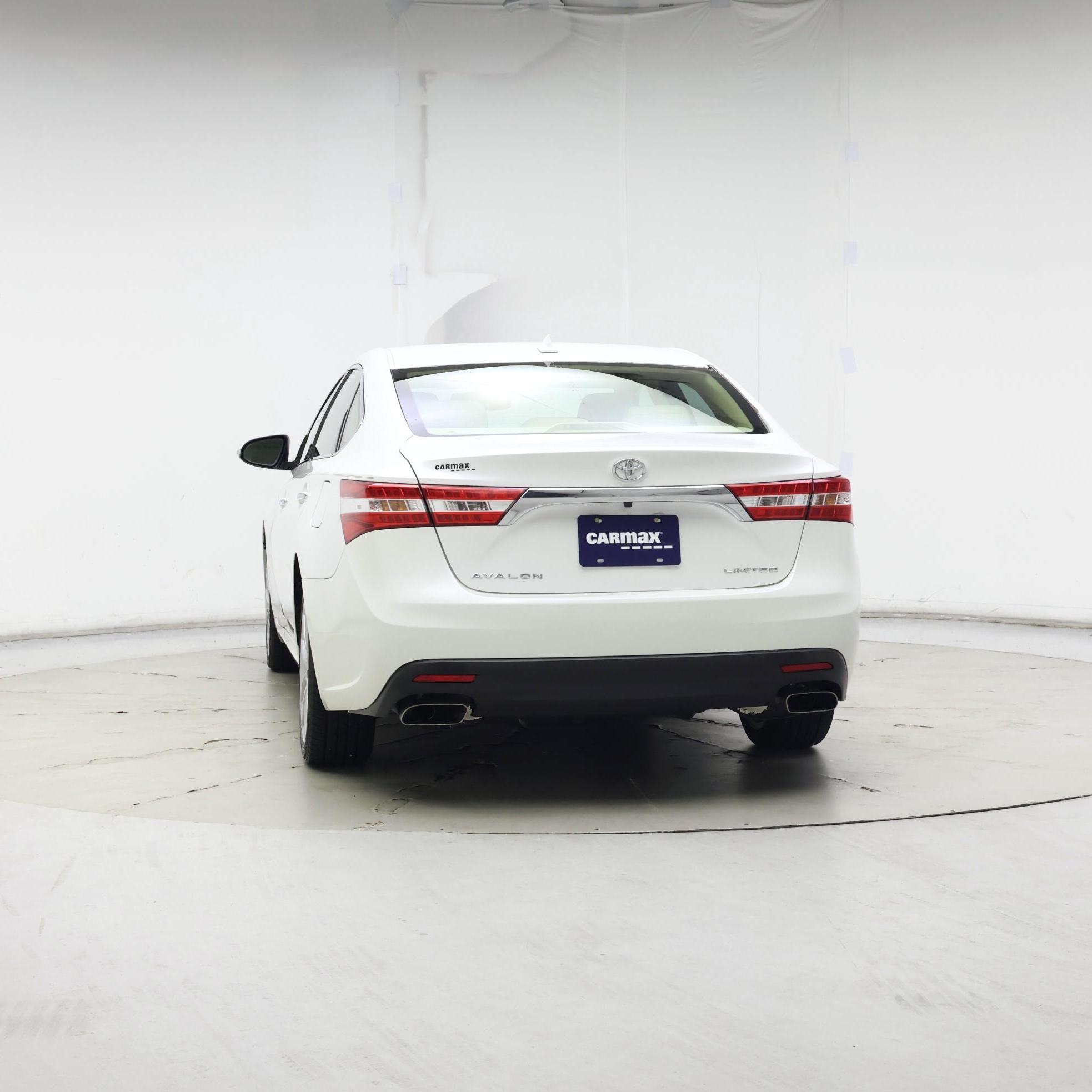 Thumbnail: 2015 Toyota Avalon - 6