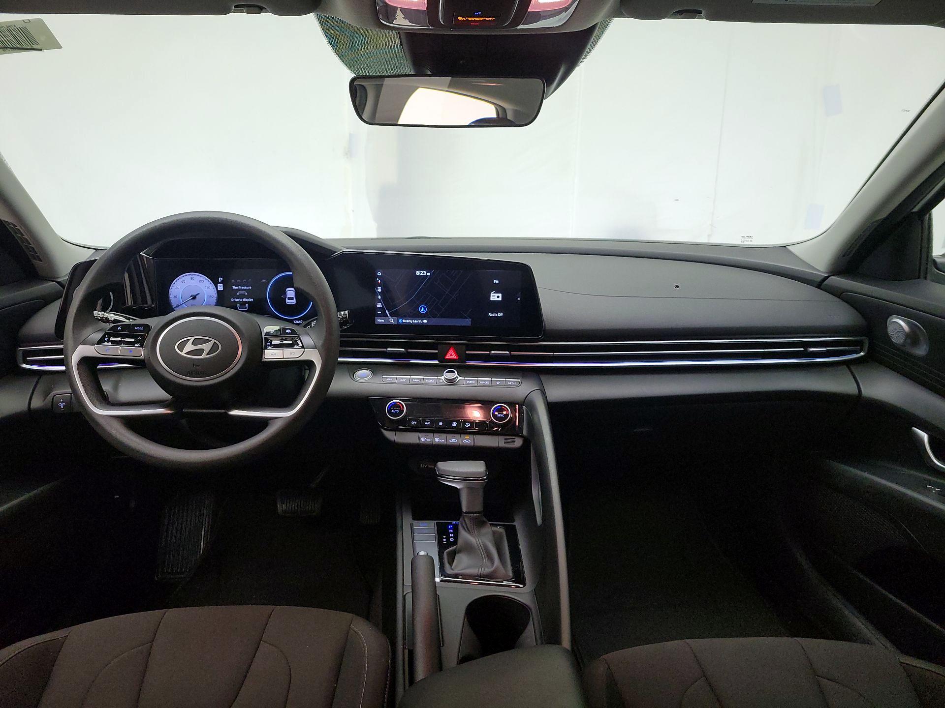 Thumbnail: 2024 Hyundai Elantra - 9