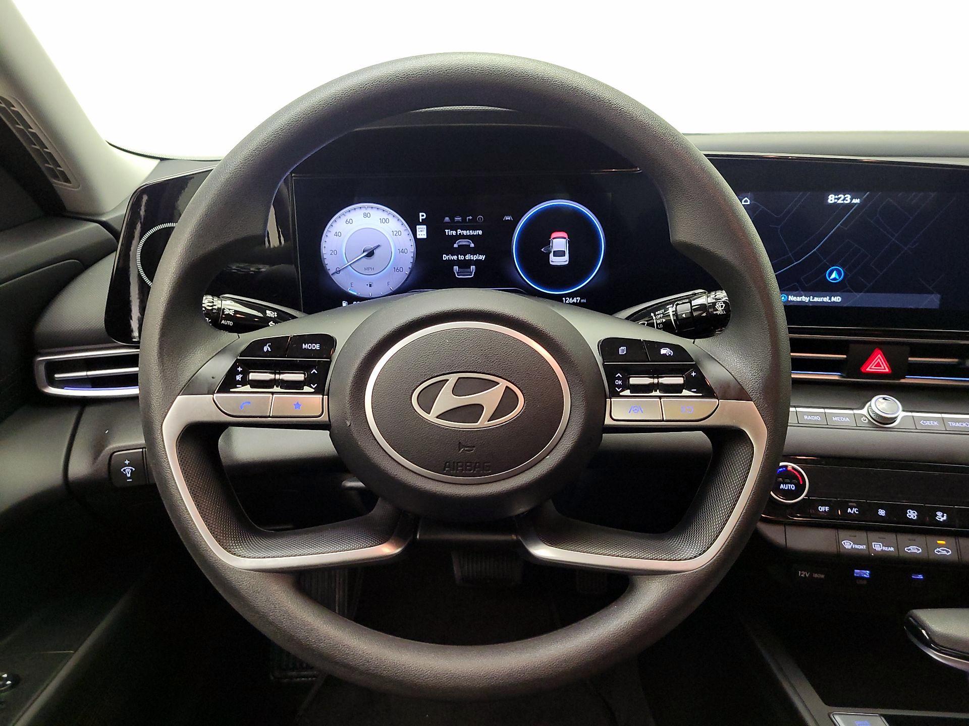 Thumbnail: 2024 Hyundai Elantra - 10