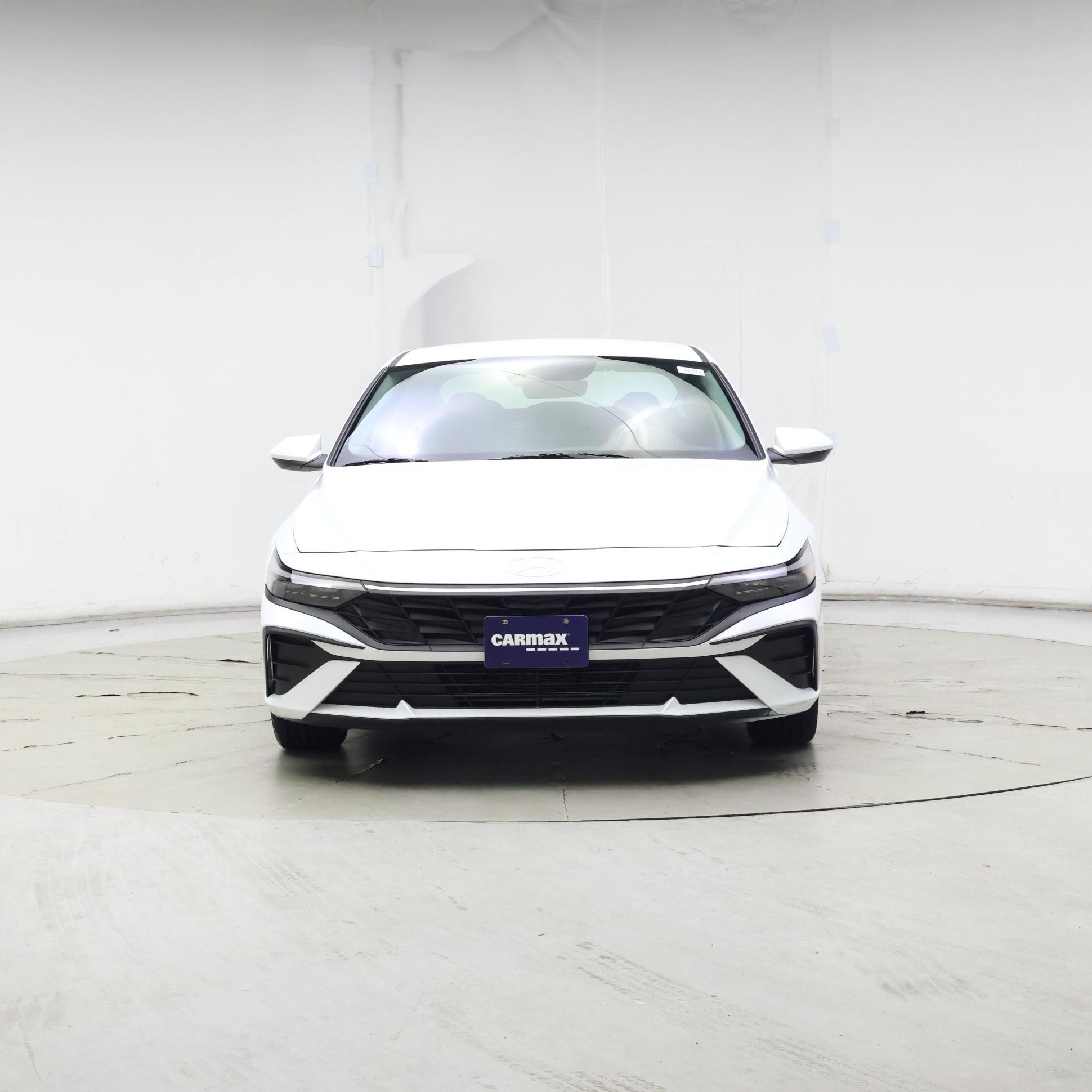 Thumbnail: 2024 Hyundai Elantra - 5