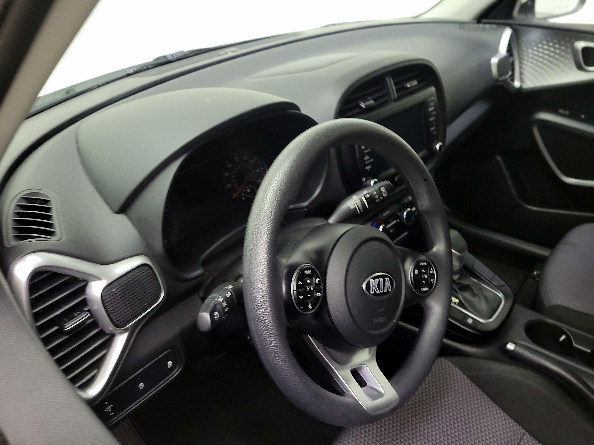 Thumbnail: 2021 Kia Soul - 9