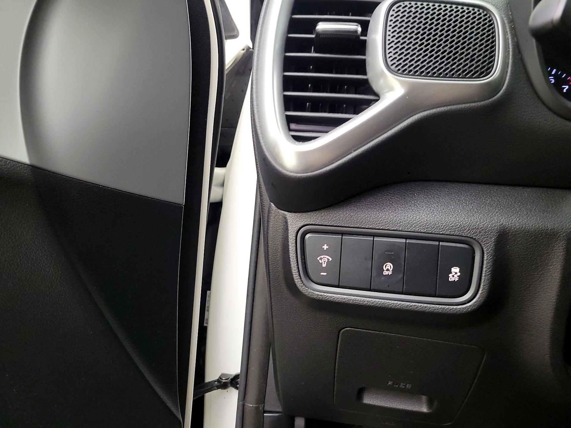 Thumbnail: 2021 Kia Soul - 13