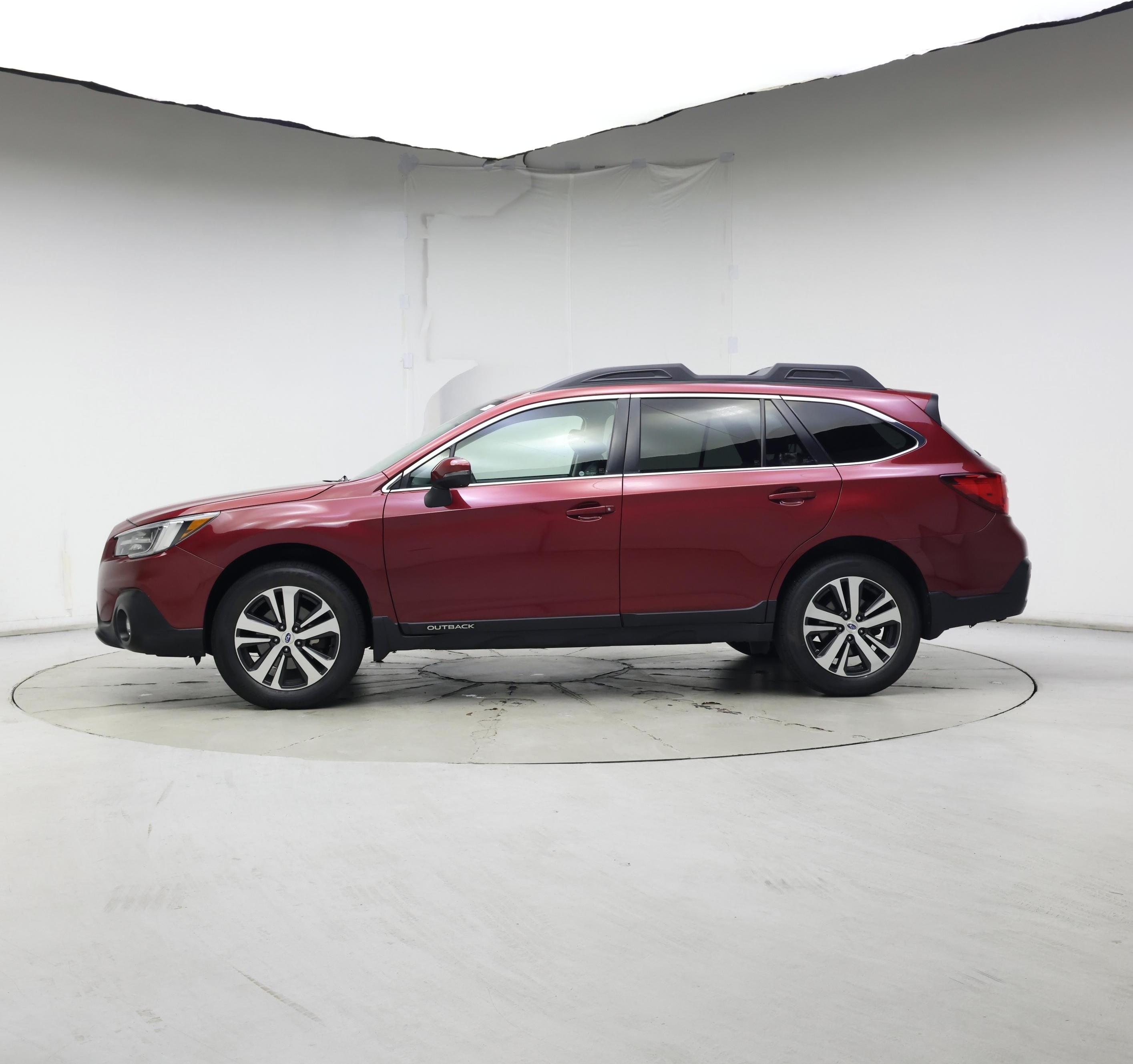 Thumbnail: 2018 Subaru Outback - 3