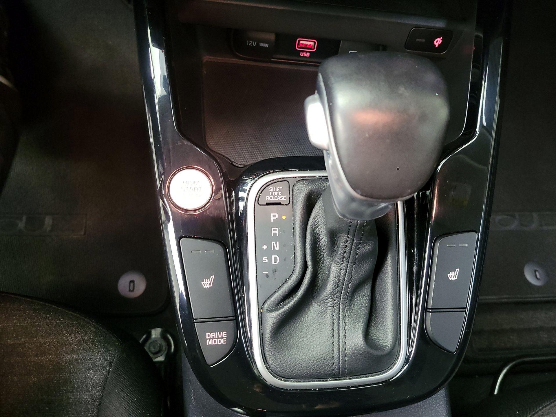 Thumbnail: 2020 Kia Soul - 17