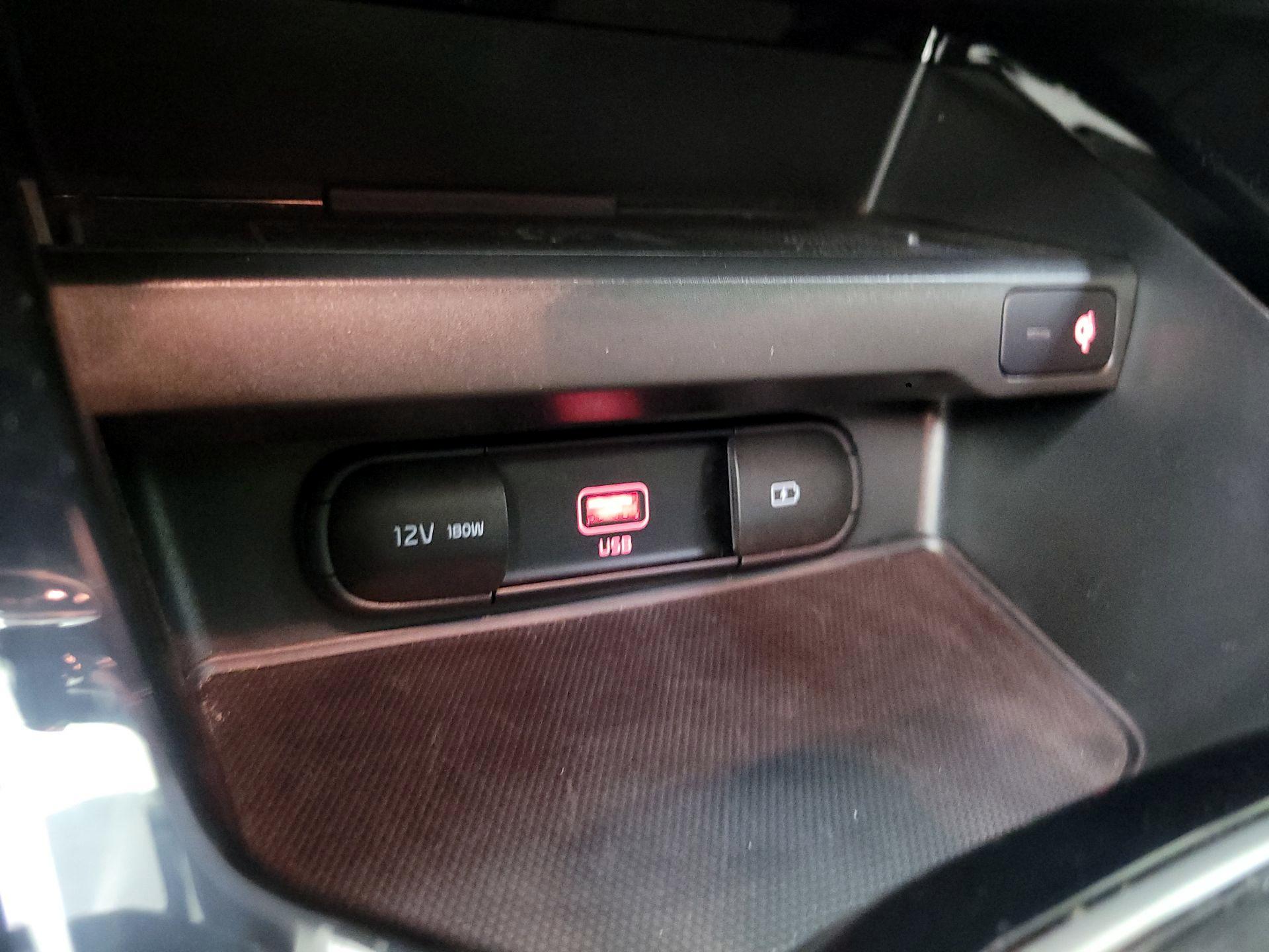 Thumbnail: 2020 Kia Soul - 18