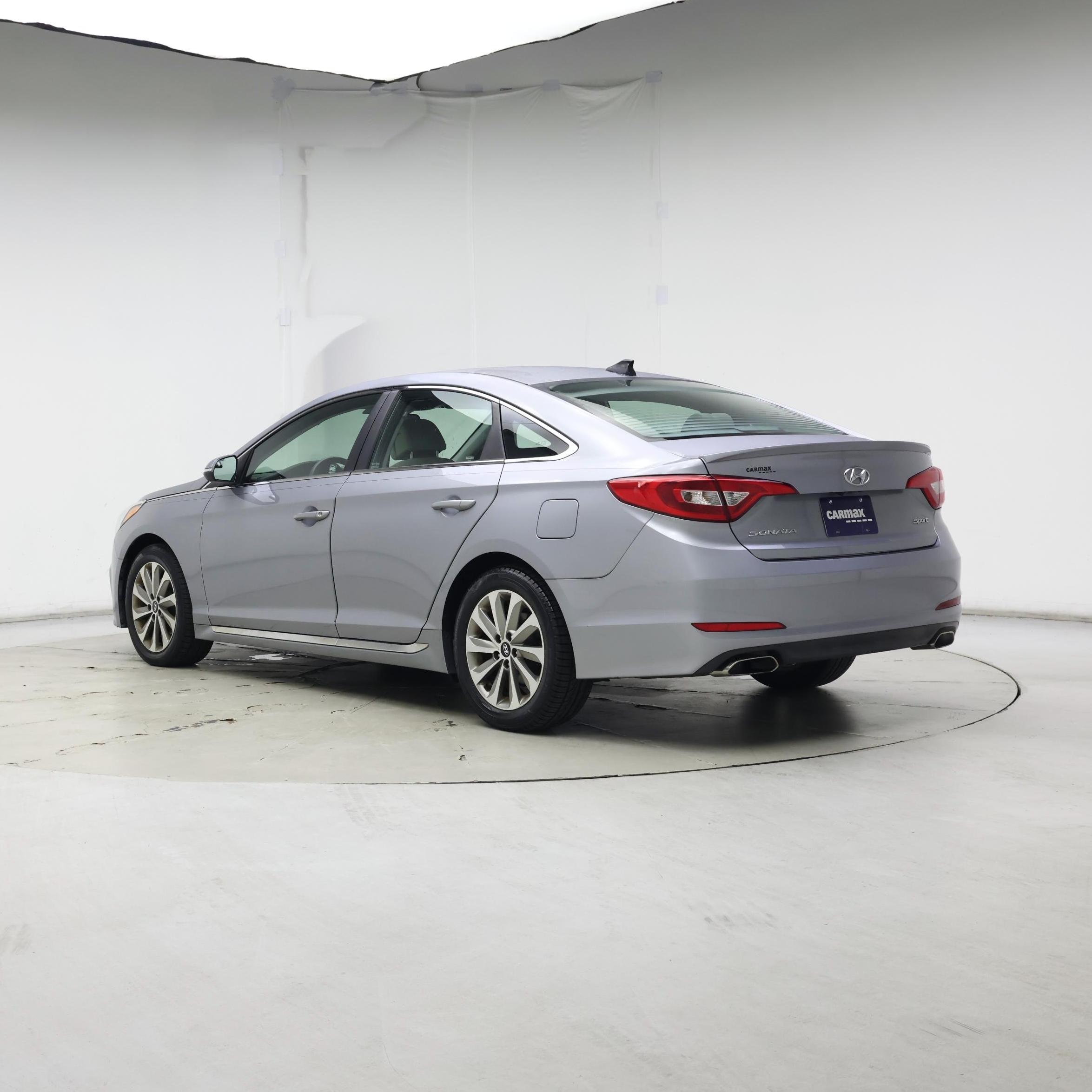 Thumbnail: 2017 Hyundai Sonata - 2