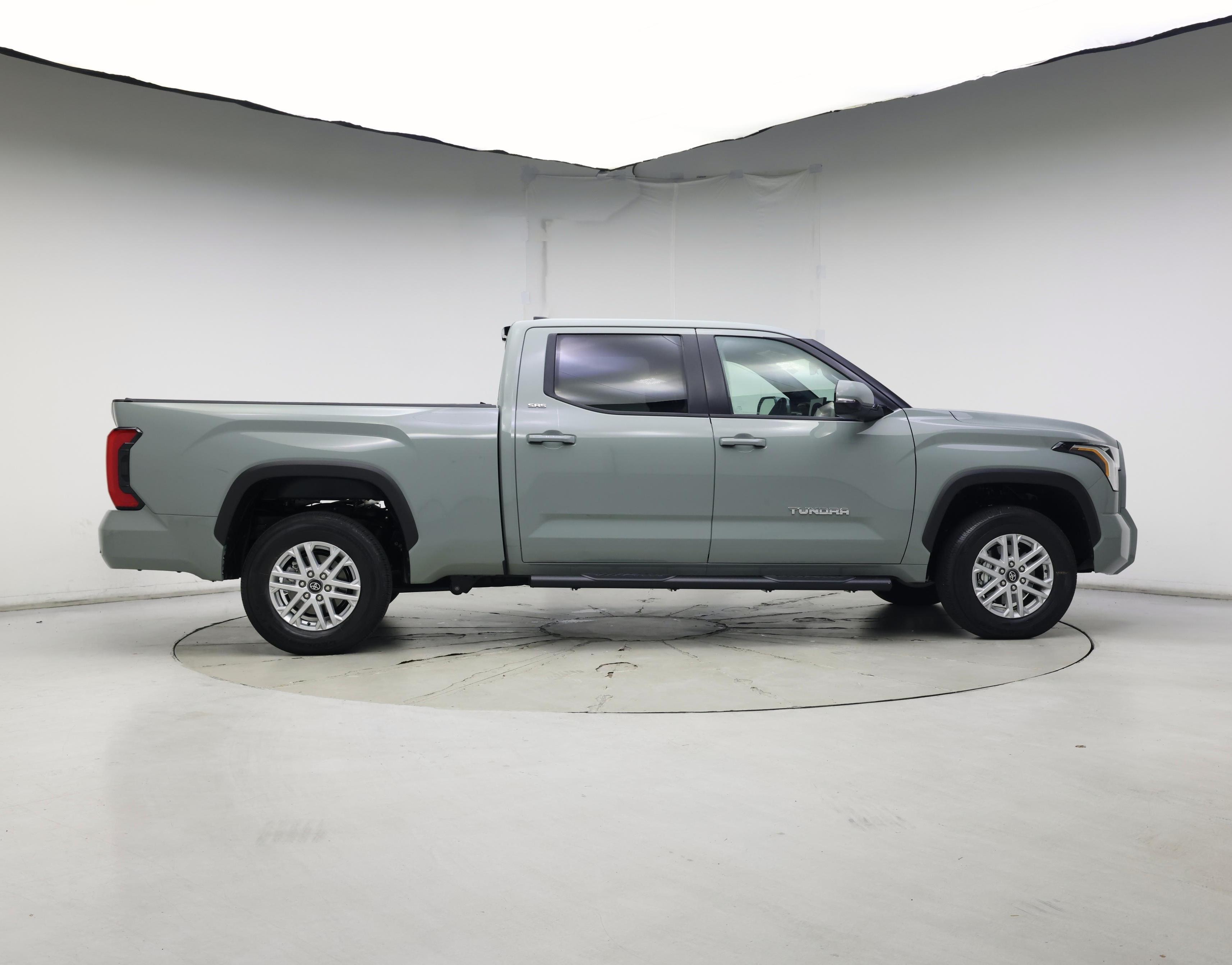 Thumbnail: 2025 Toyota Tundra - 7