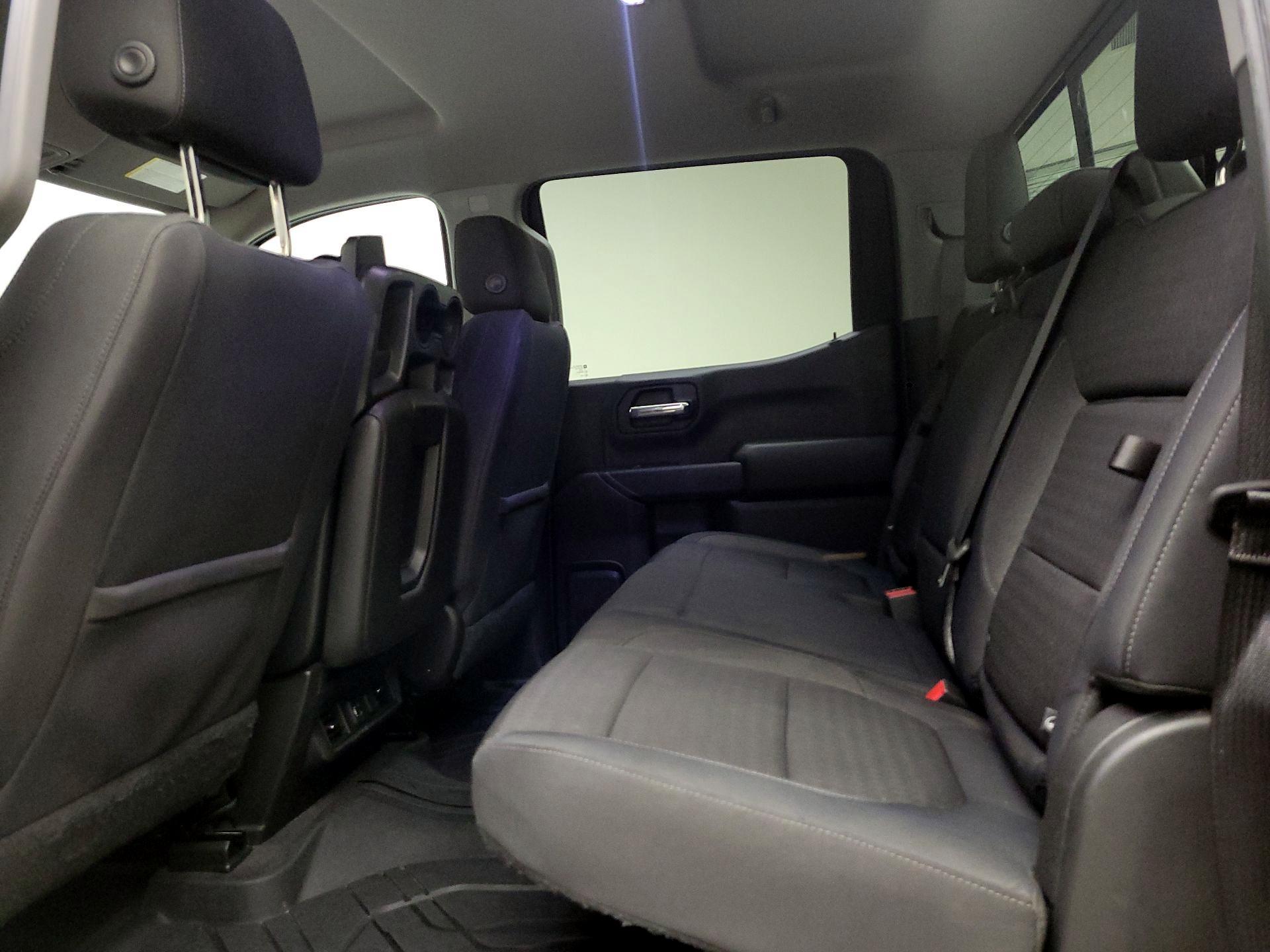 Thumbnail: 2019 Chevrolet Silverado 1500 - 19