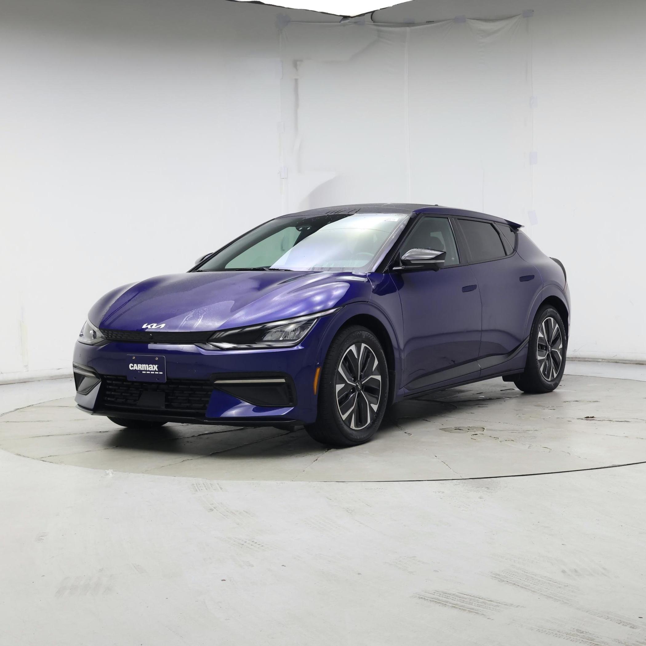Thumbnail: 2022 Kia EV6 - 4