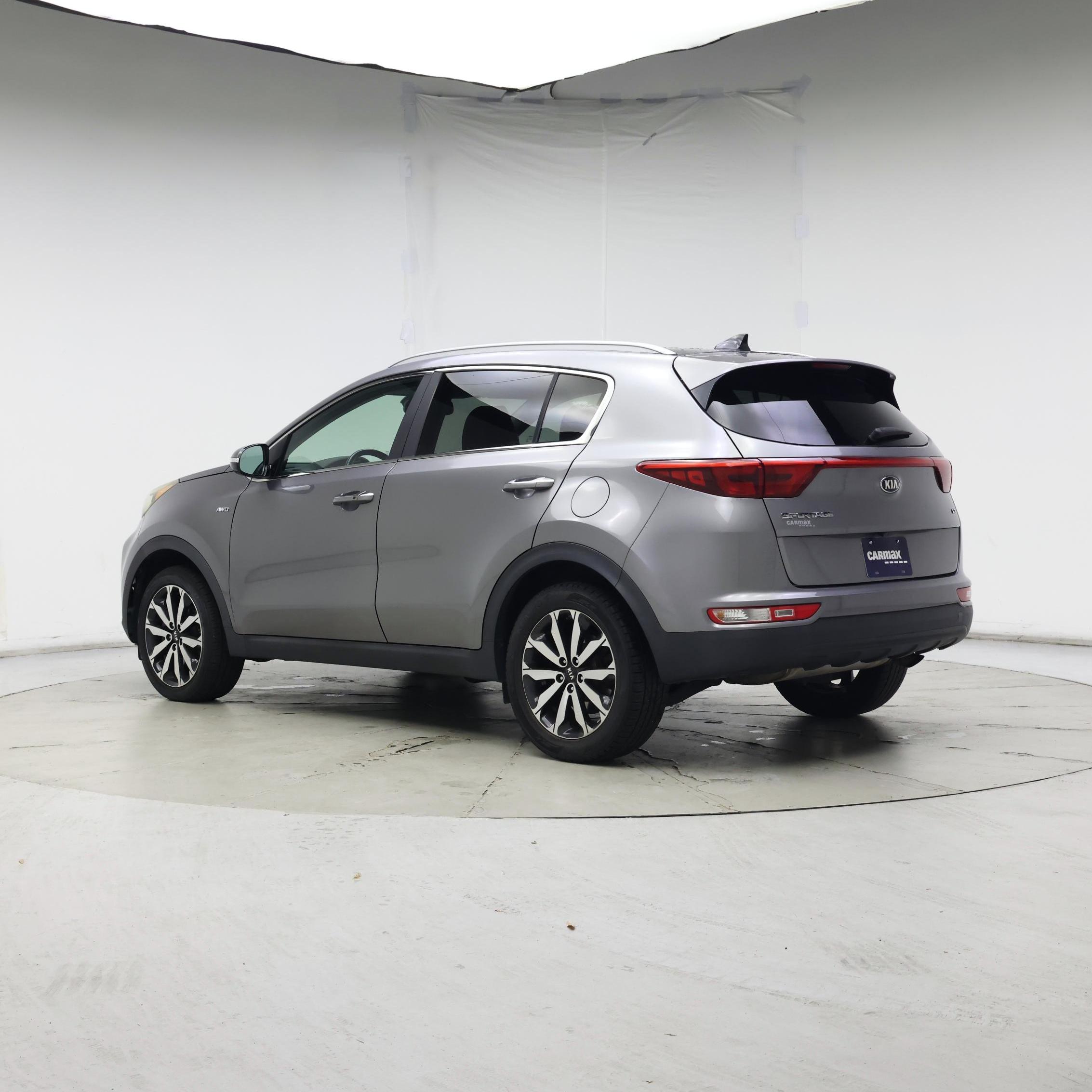 Thumbnail: 2017 Kia Sportage - 2