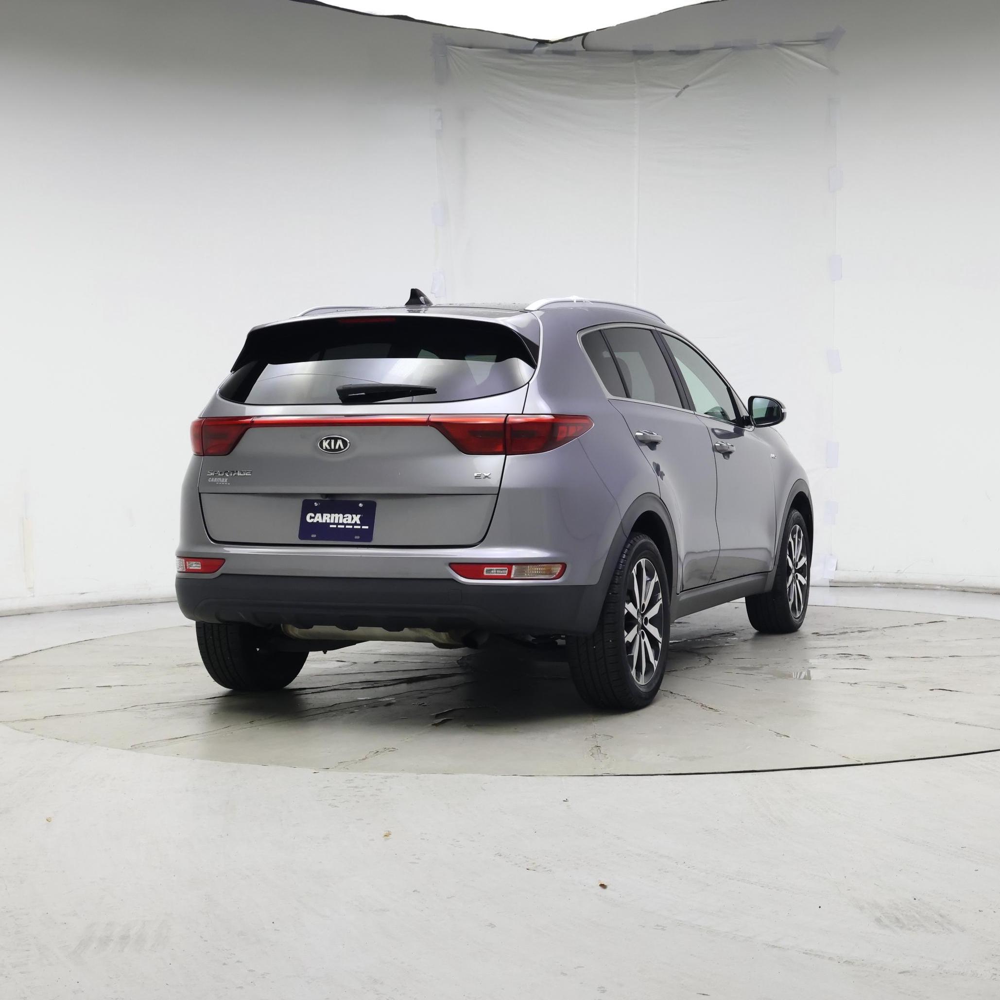 Thumbnail: 2017 Kia Sportage - 8