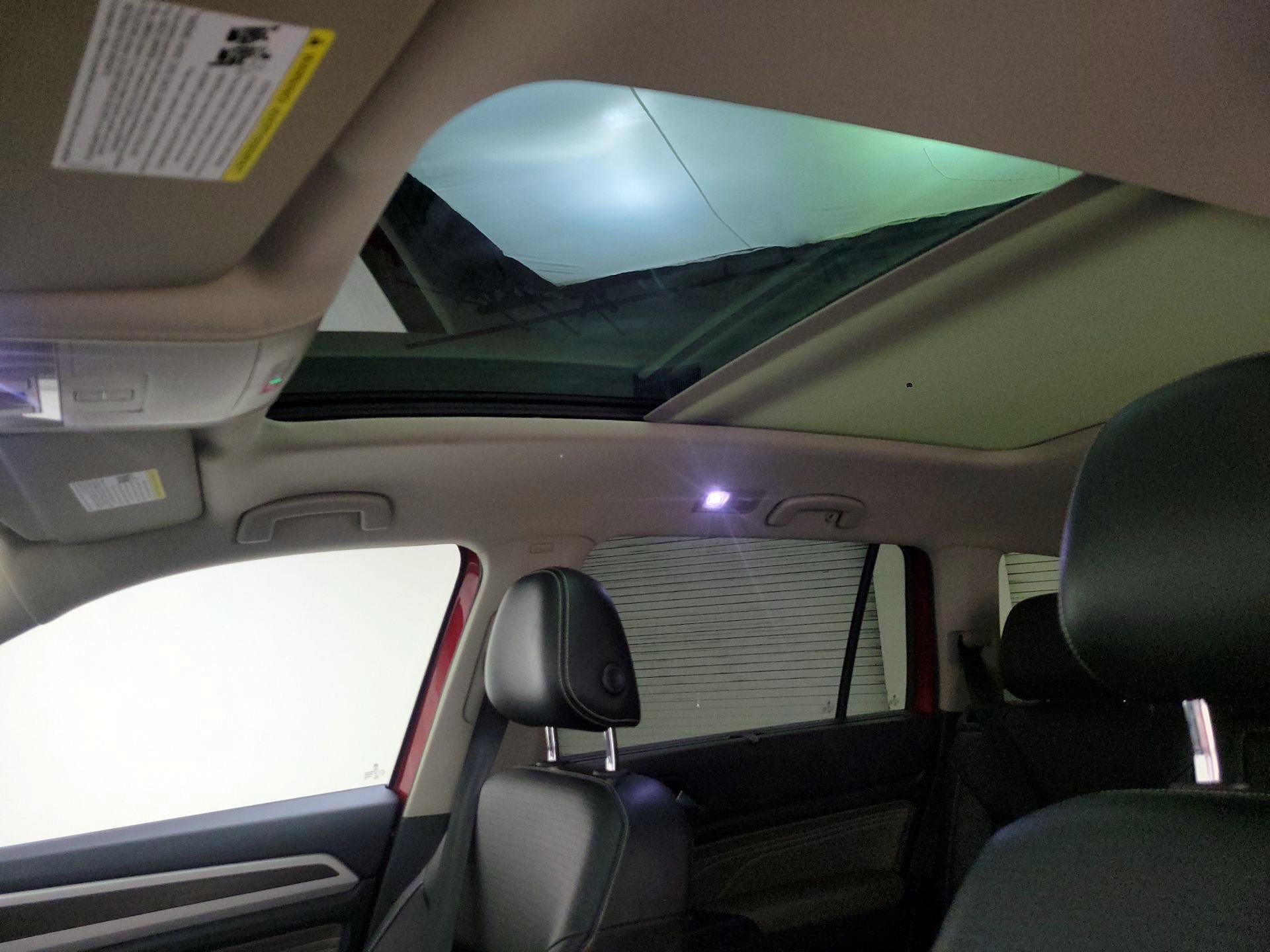 Thumbnail: 2022 Volkswagen Atlas - 19