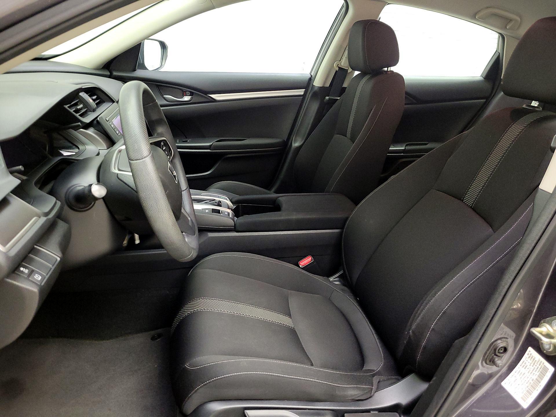 Thumbnail: 2016 Honda Civic - 11