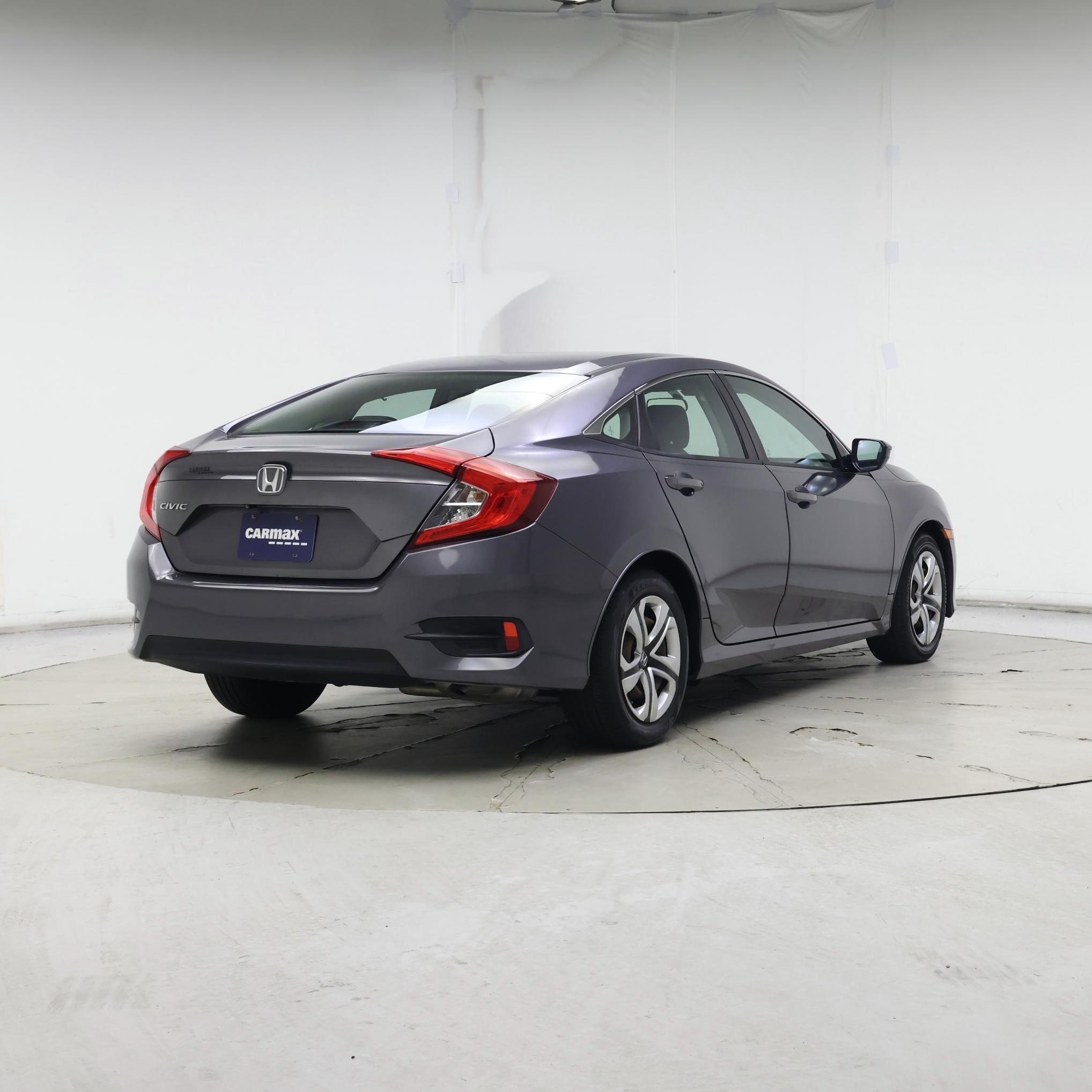 Thumbnail: 2016 Honda Civic - 8