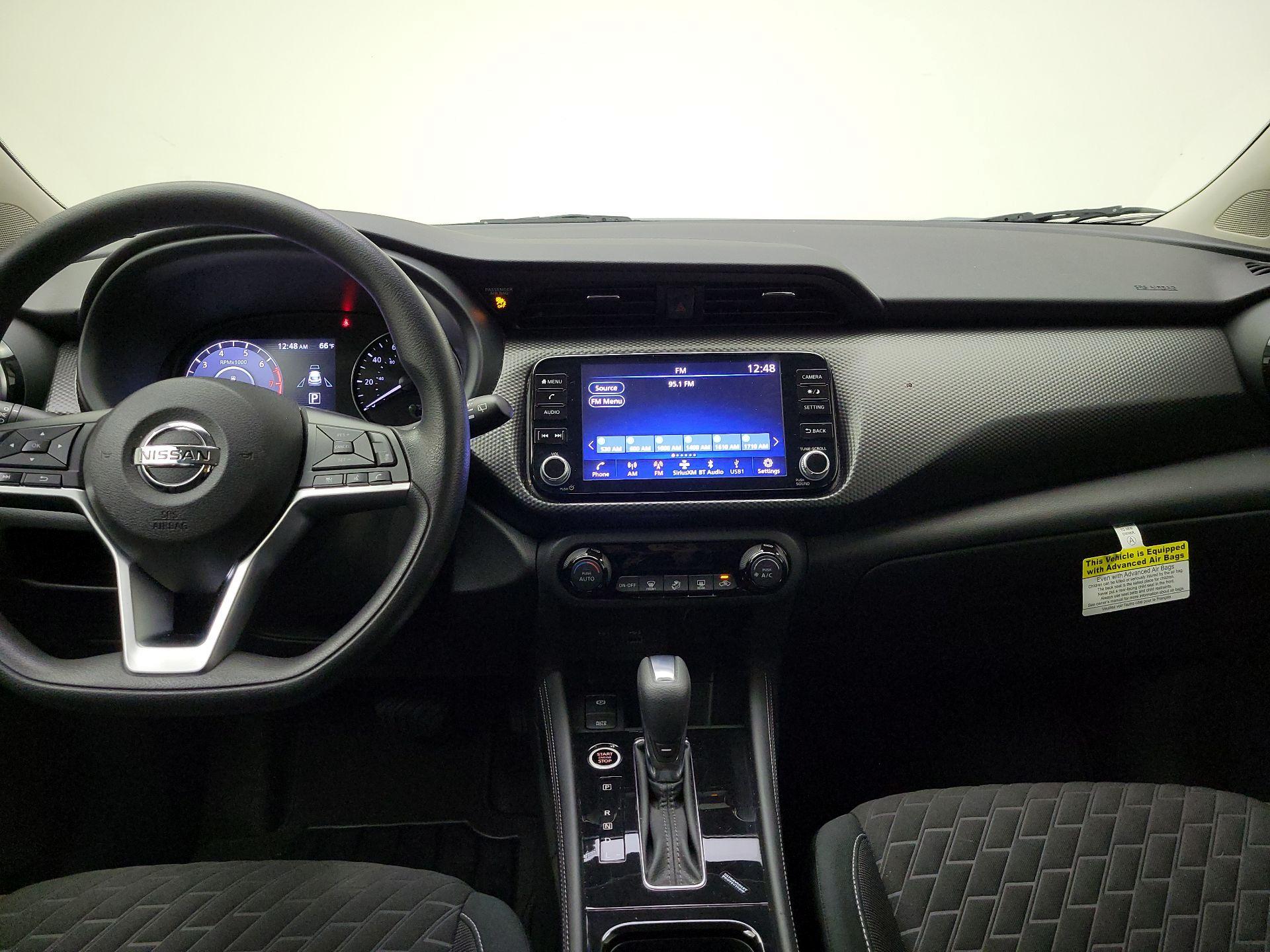 Thumbnail: 2021 Nissan Kicks - 9
