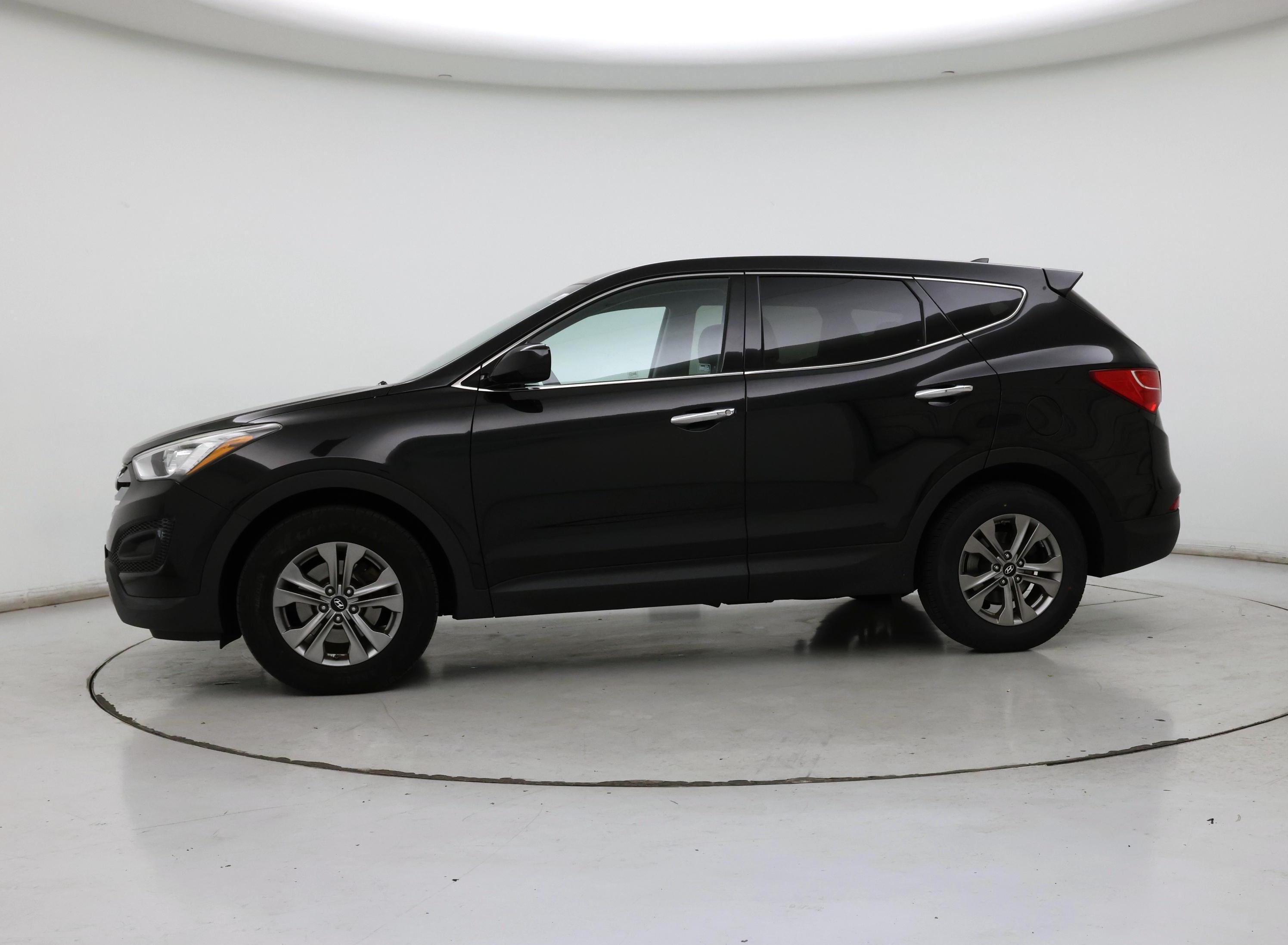 Thumbnail: 2016 Hyundai Santa Fe - 3