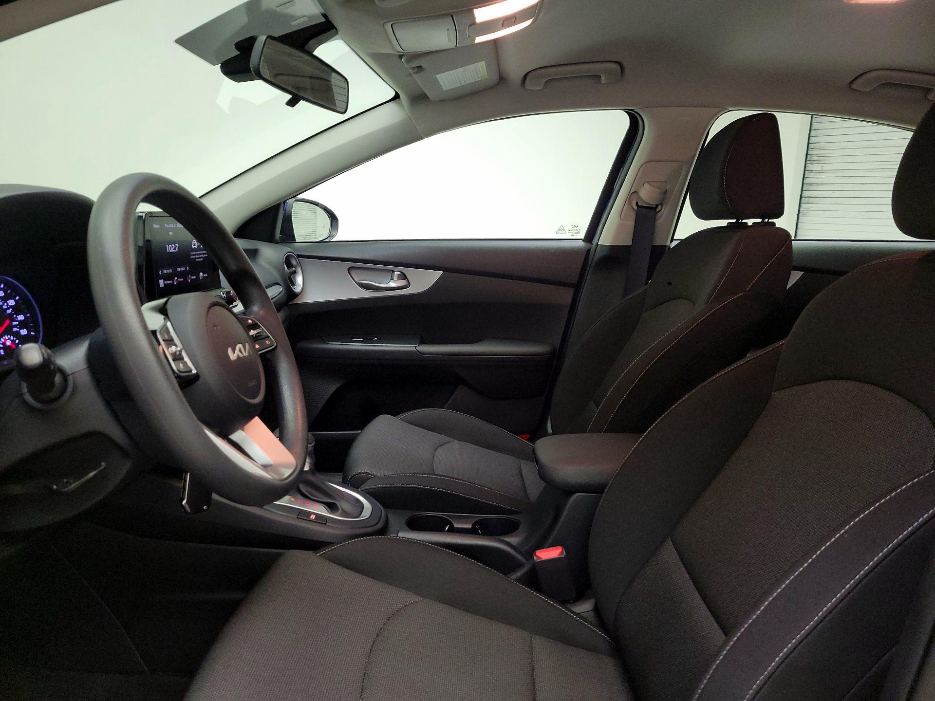 Thumbnail: 2024 Kia Forte - 11