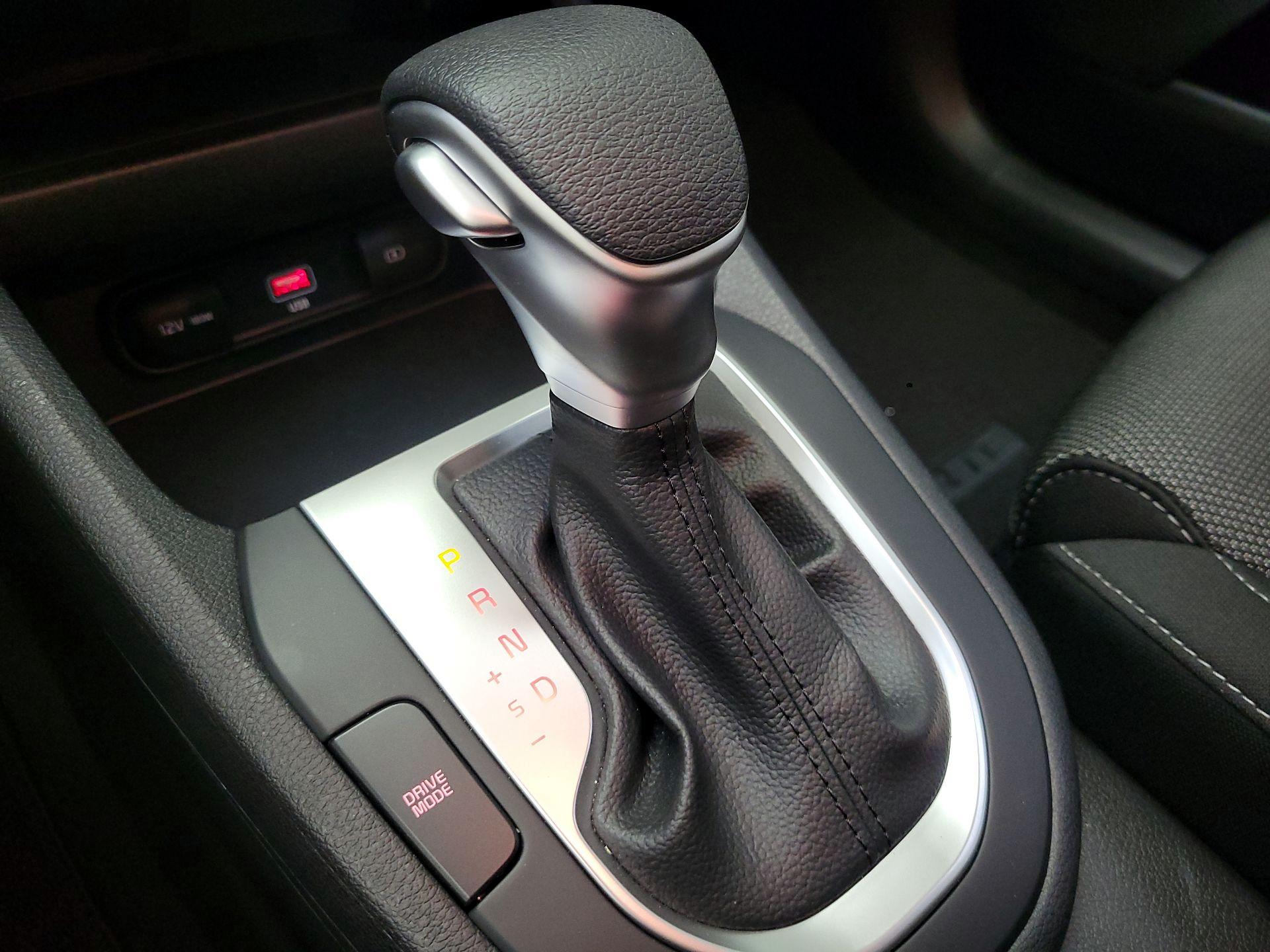 Thumbnail: 2024 Kia Forte - 17