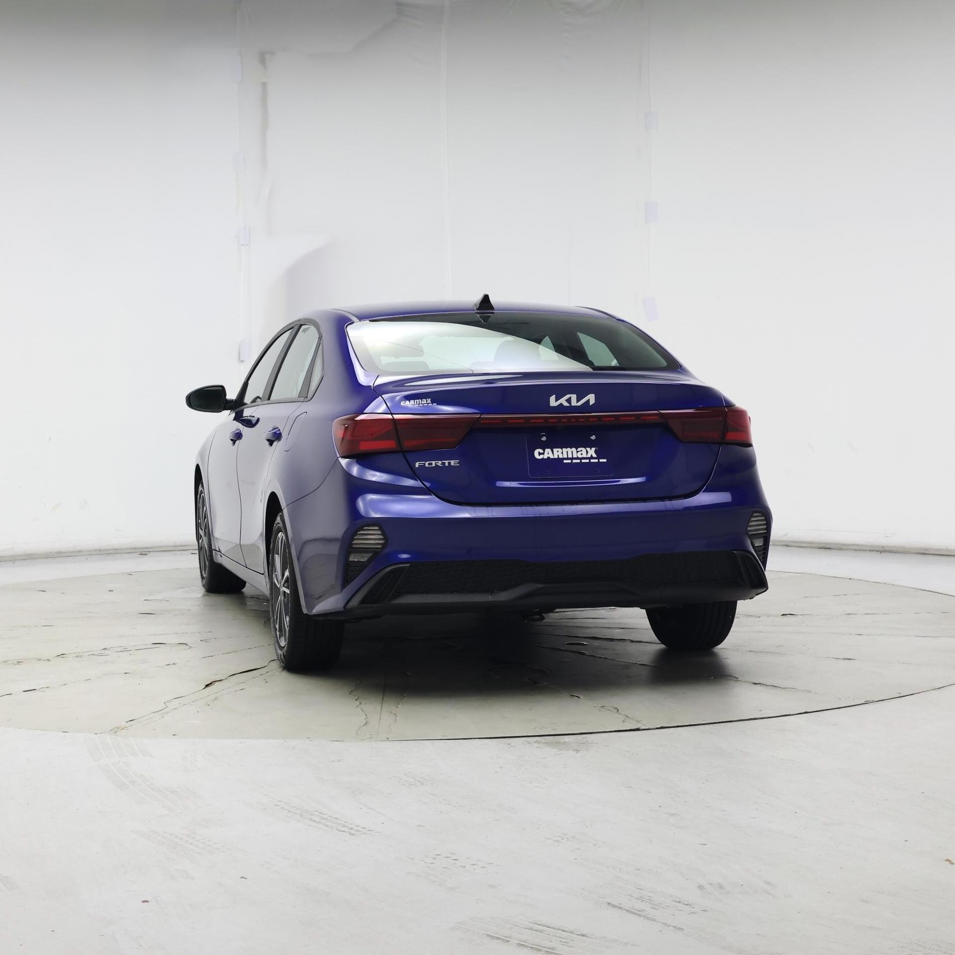 Thumbnail: 2024 Kia Forte - 6