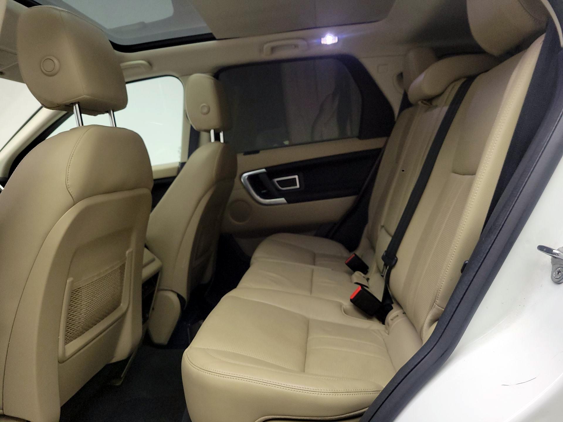 Thumbnail: 2019 Land Rover Discovery Sport - 20