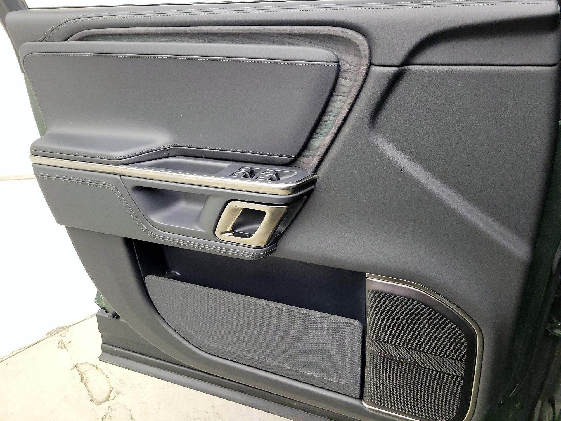 Thumbnail: 2022 Rivian R1T - 12