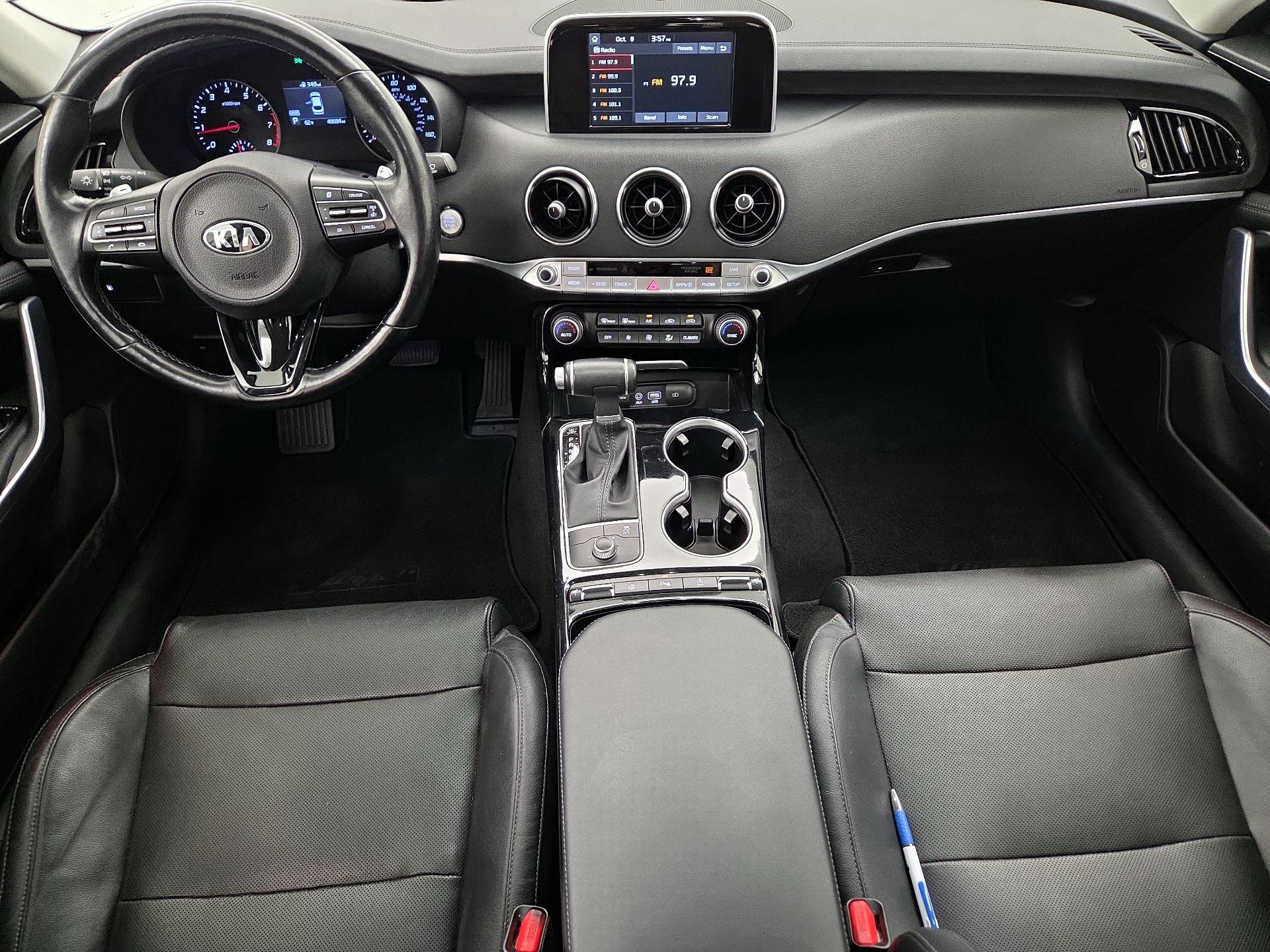 Thumbnail: 2018 Kia Stinger - 9