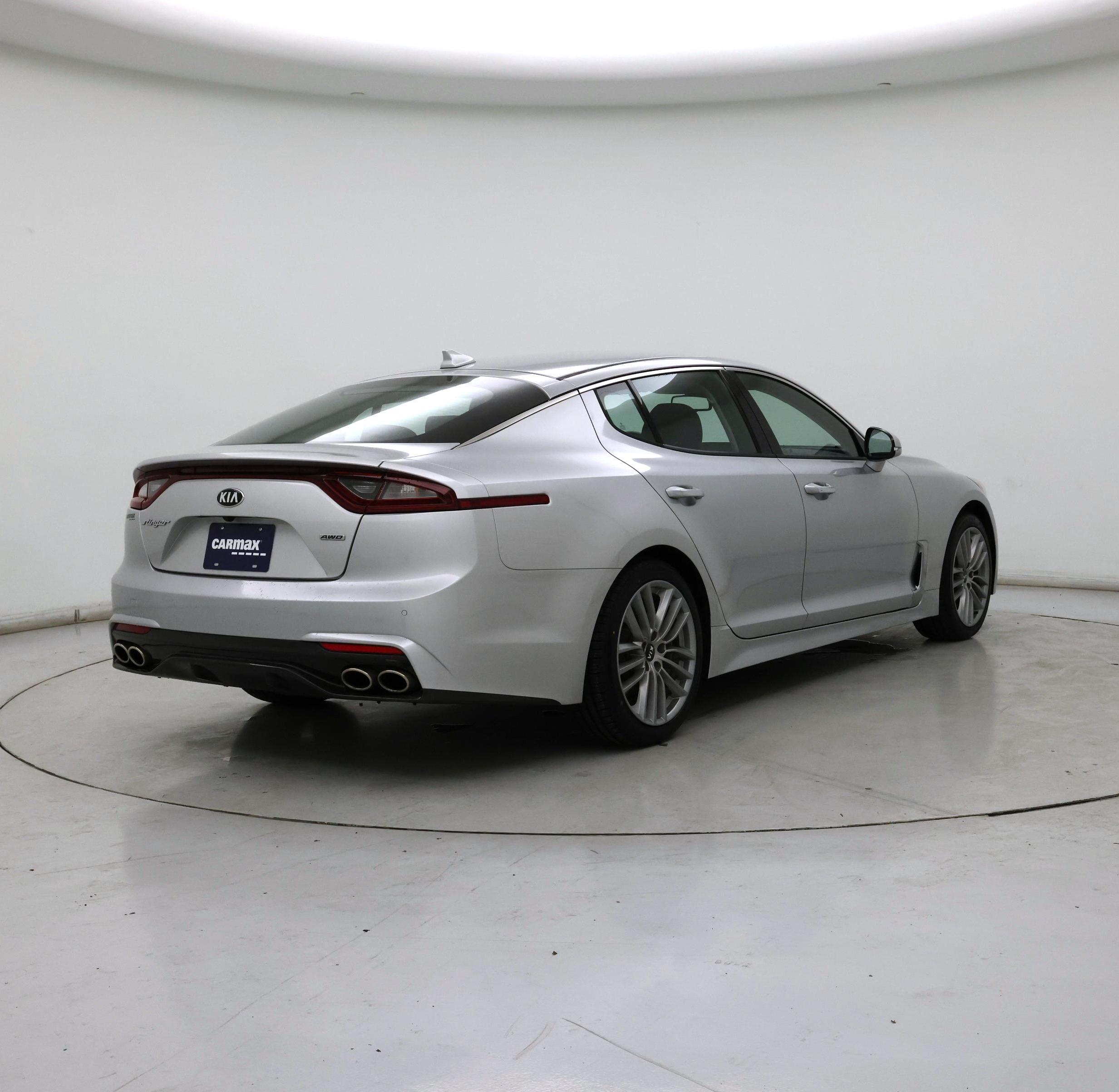 Thumbnail: 2018 Kia Stinger - 8