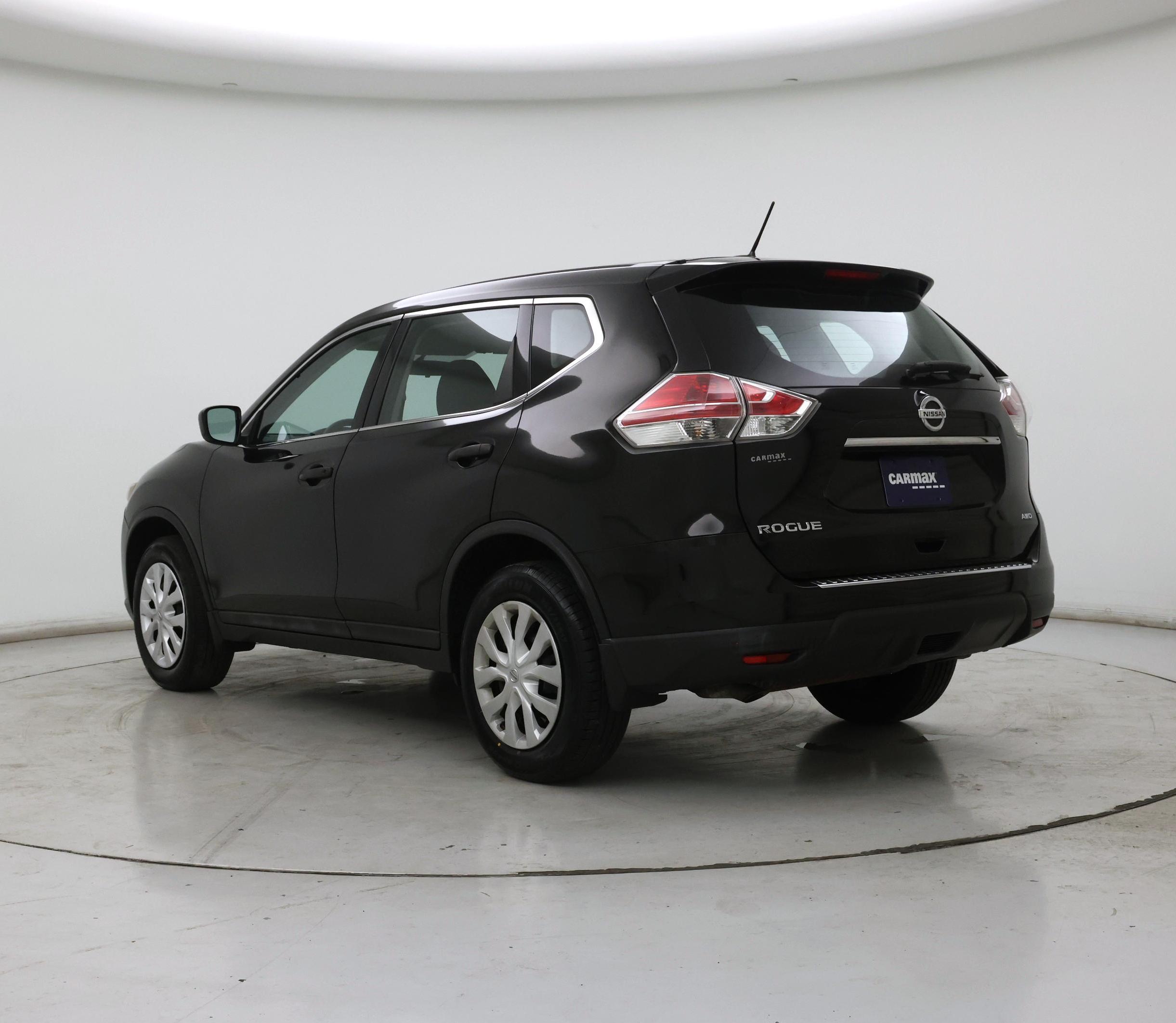 Thumbnail: 2016 Nissan Rogue - 2