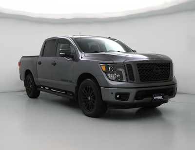 Gray 2018 Nissan Titan SV