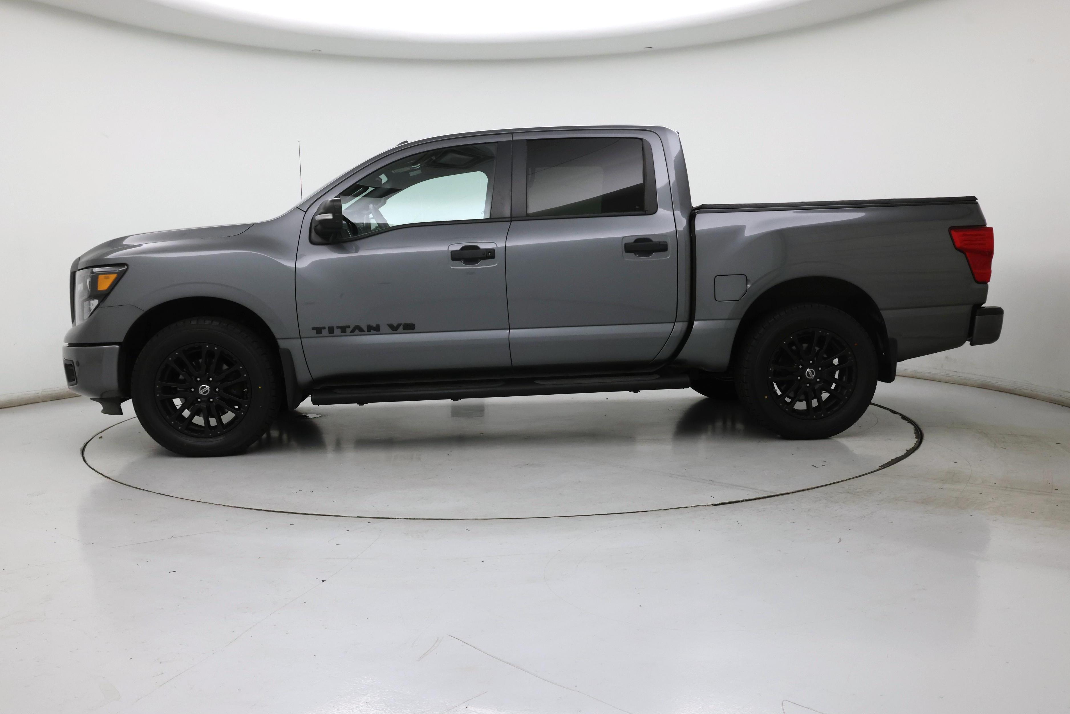 Thumbnail: 2018 Nissan Titan - 3