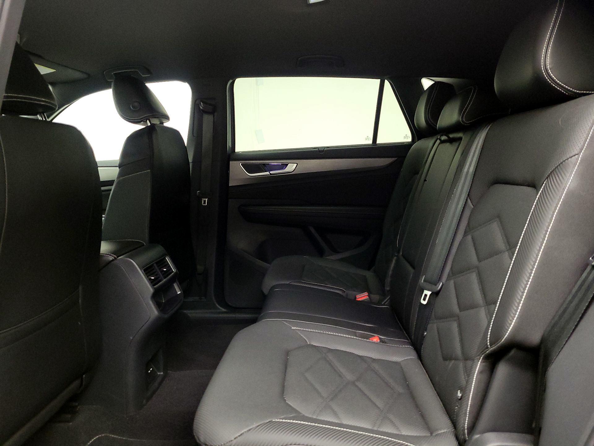 Thumbnail: 2024 Volkswagen Atlas - 20