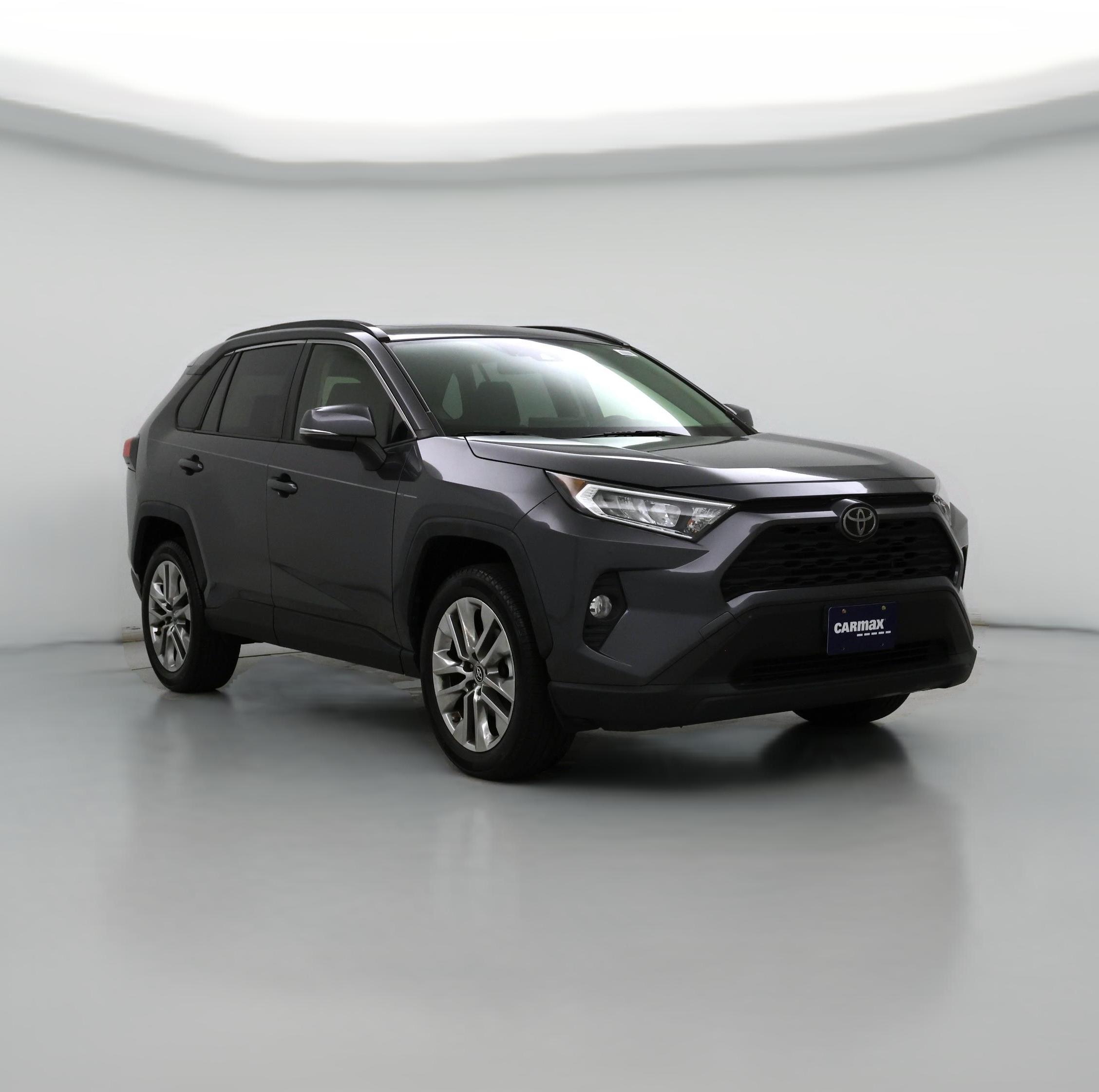 Thumbnail: 2019 Toyota RAV4 - 1