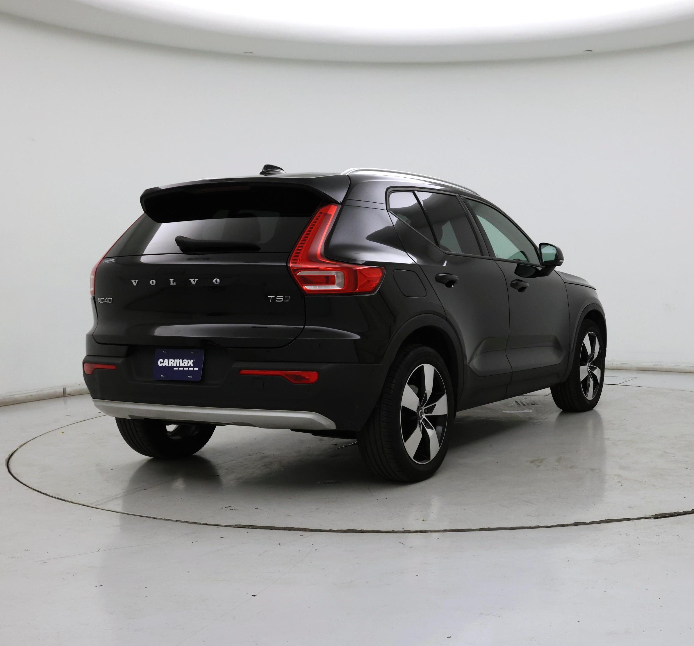 Thumbnail: 2019 Volvo XC40 - 8