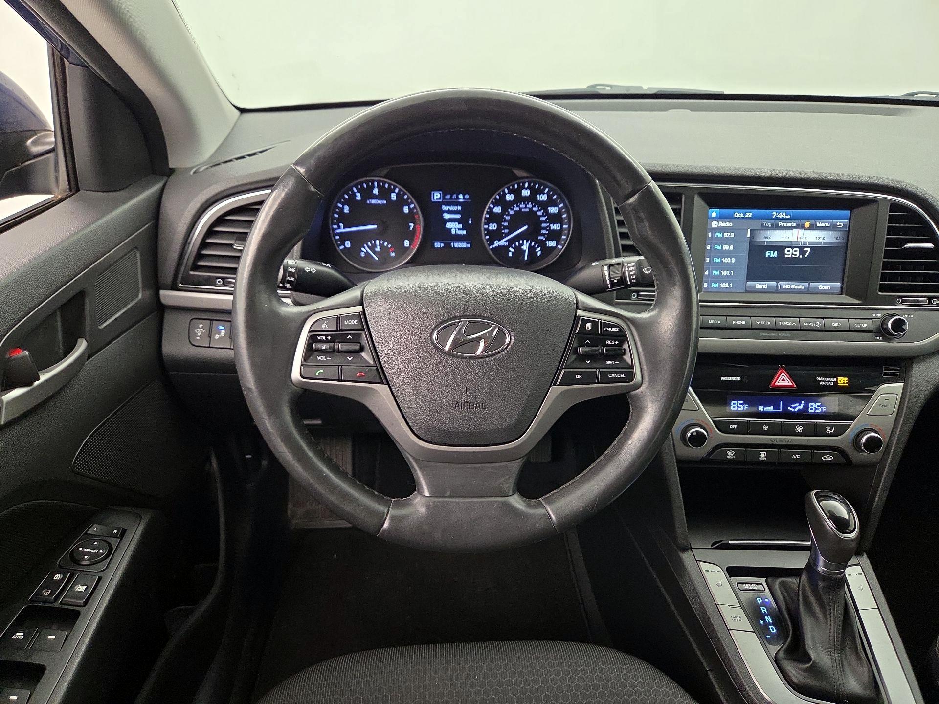 Thumbnail: 2017 Hyundai Elantra - 10