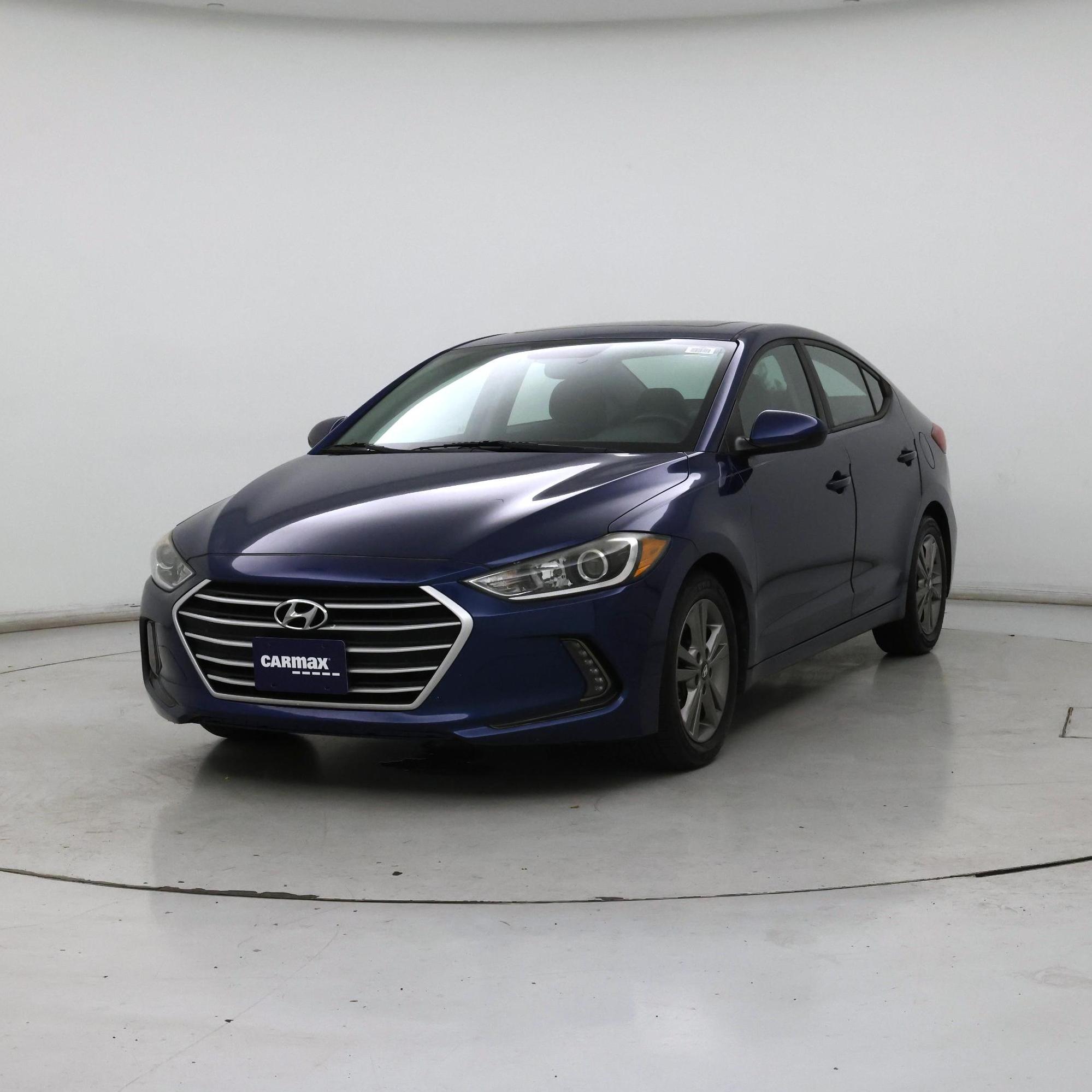 Thumbnail: 2017 Hyundai Elantra - 4
