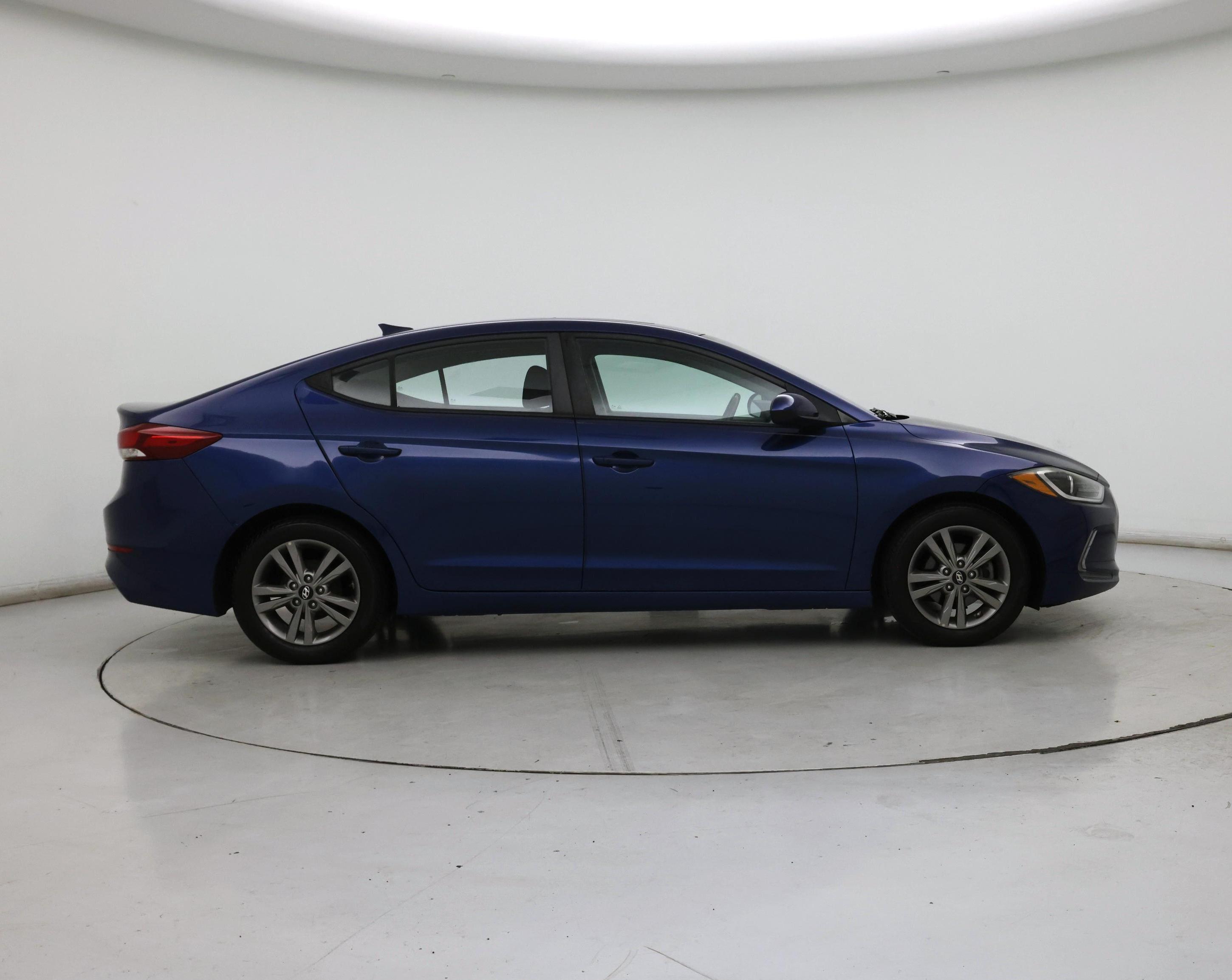 Thumbnail: 2017 Hyundai Elantra - 7