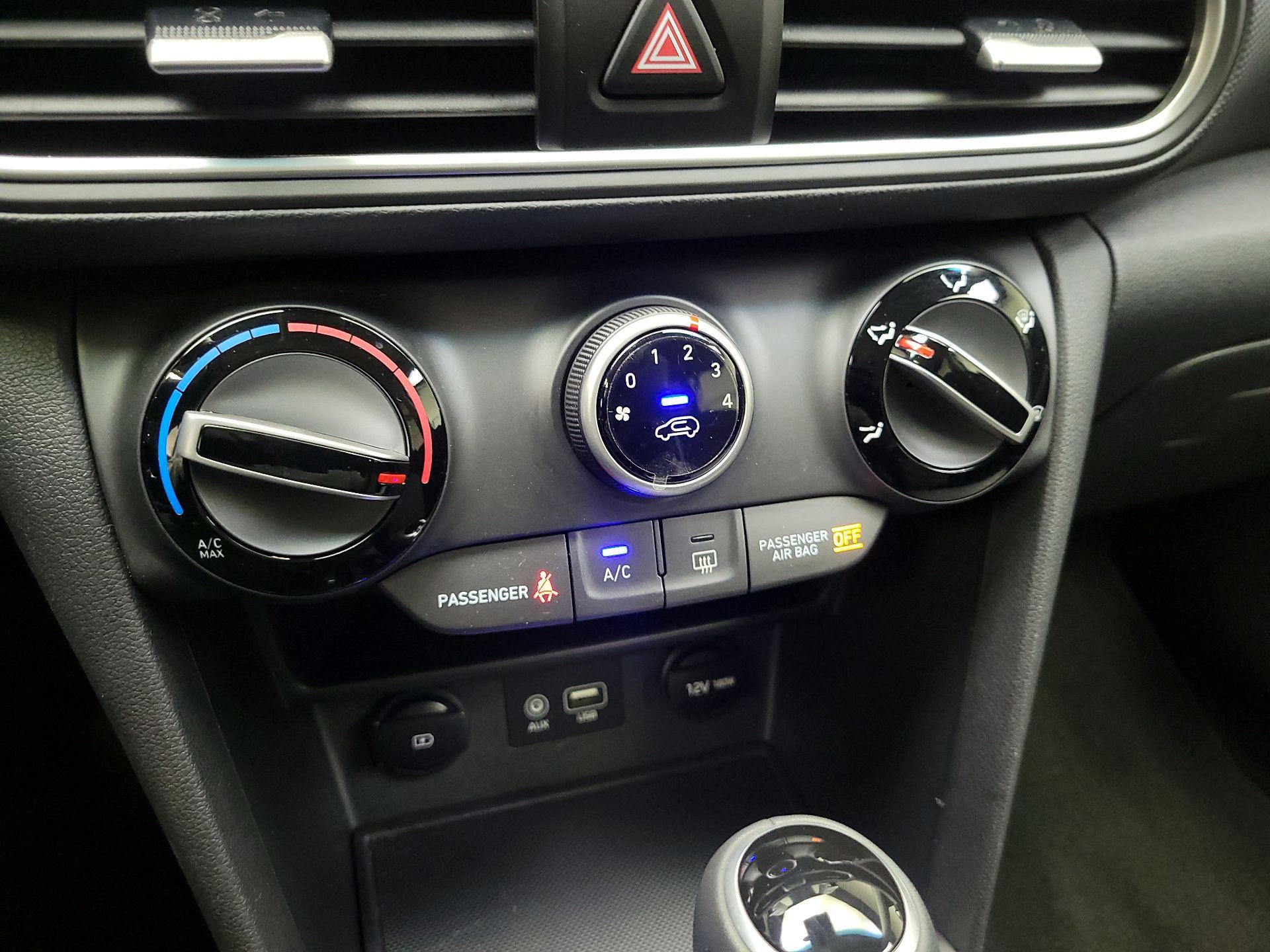 Thumbnail: 2021 Hyundai Kona - 16