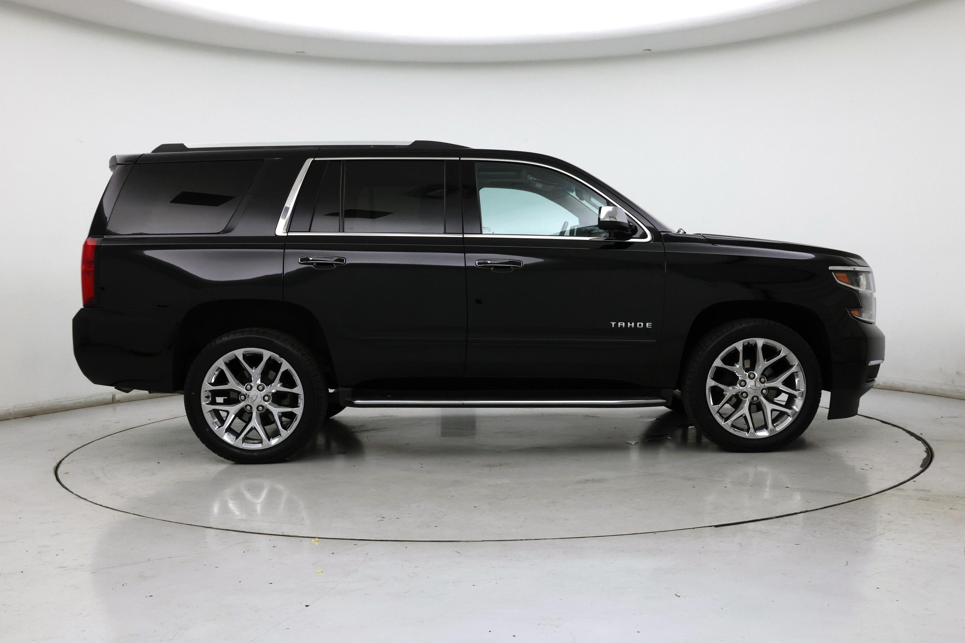 Thumbnail: 2020 Chevrolet Tahoe - 7