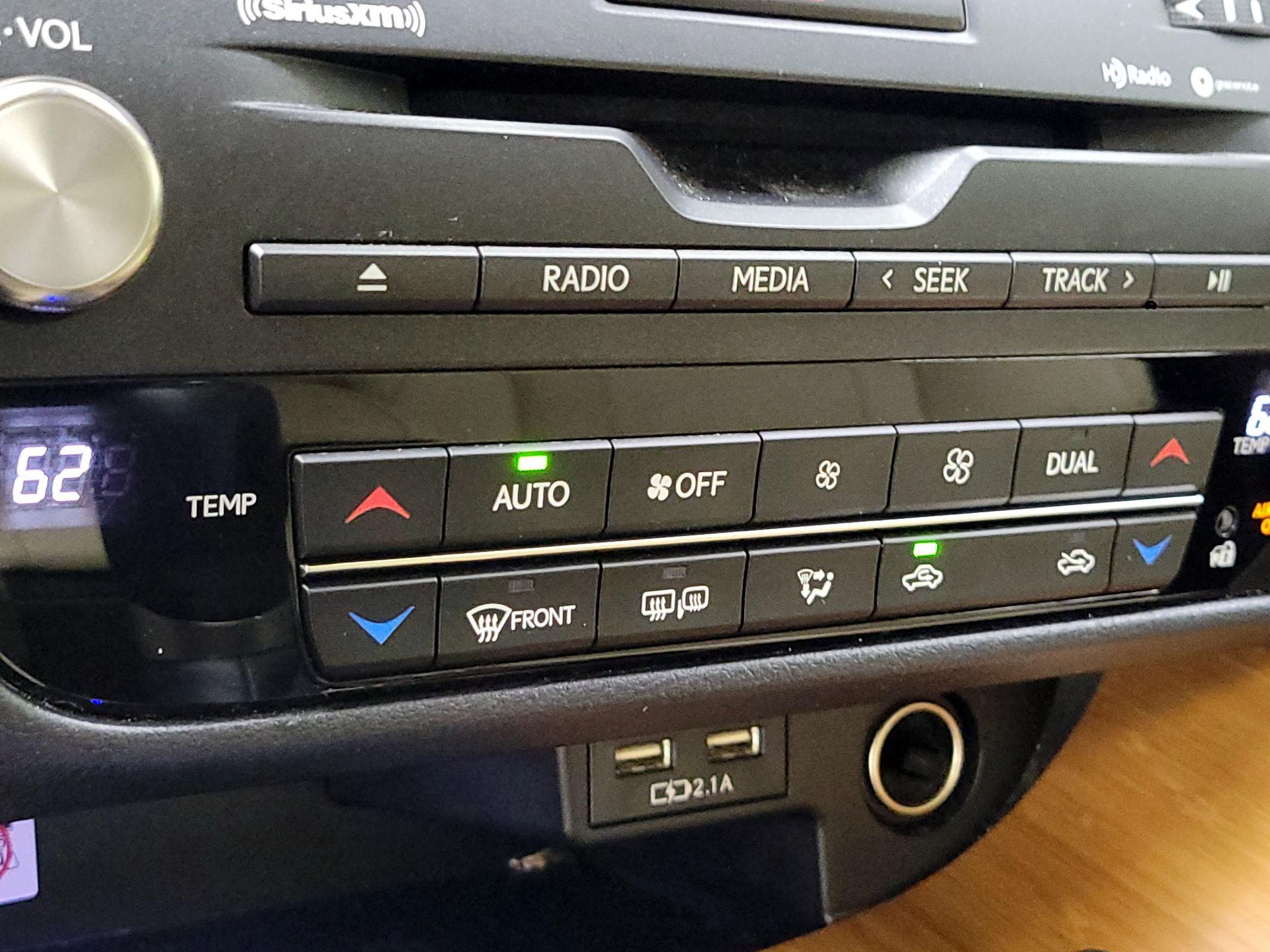 Thumbnail: 2021 Lexus RX - 16
