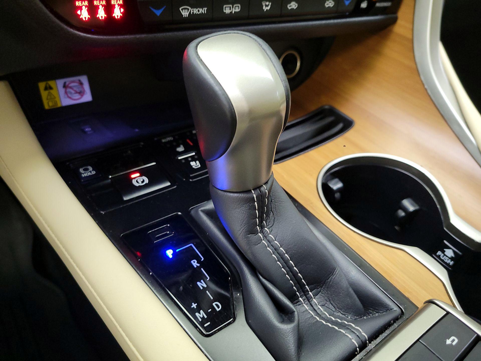Thumbnail: 2021 Lexus RX - 17