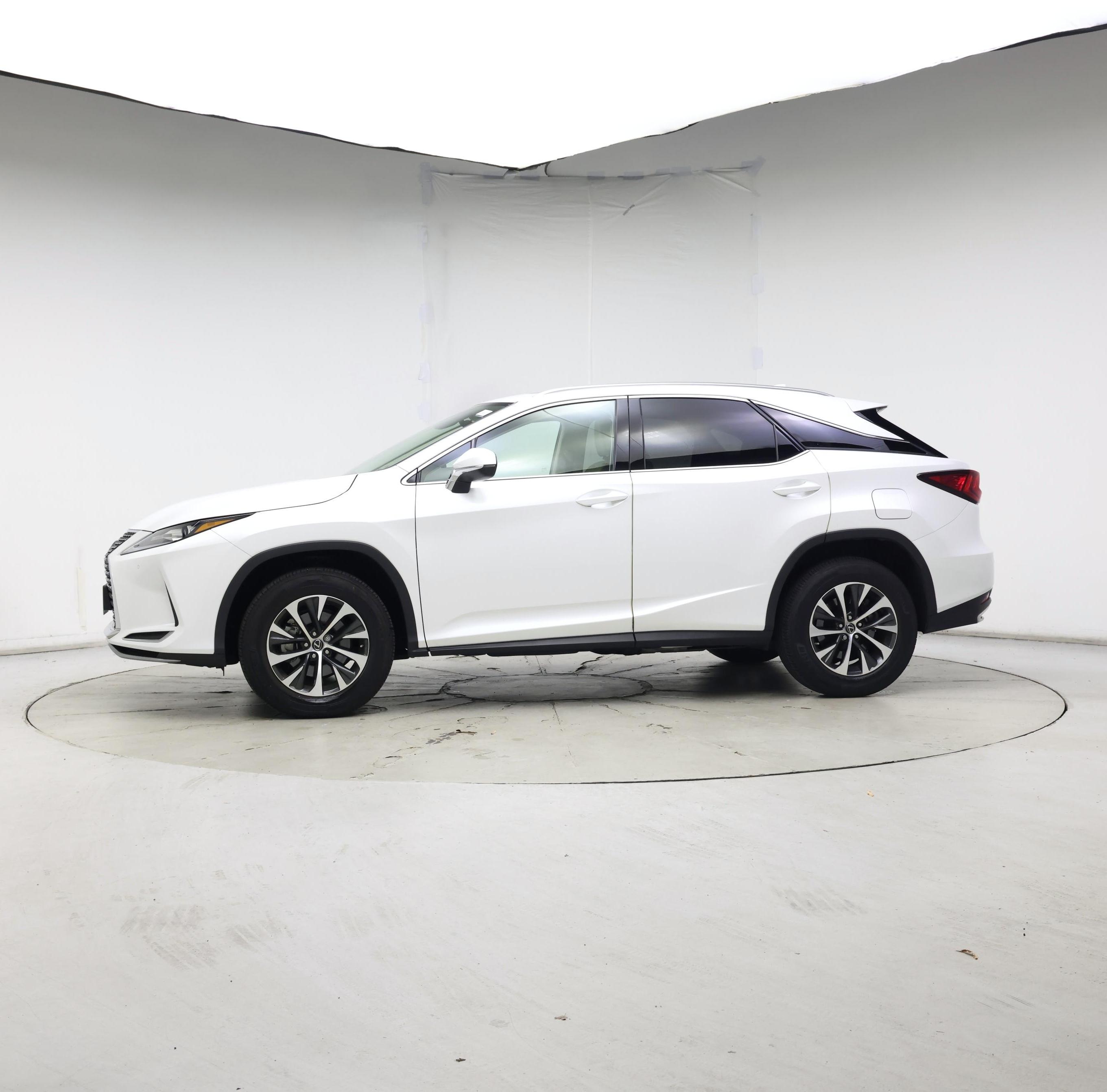 Thumbnail: 2021 Lexus RX - 3