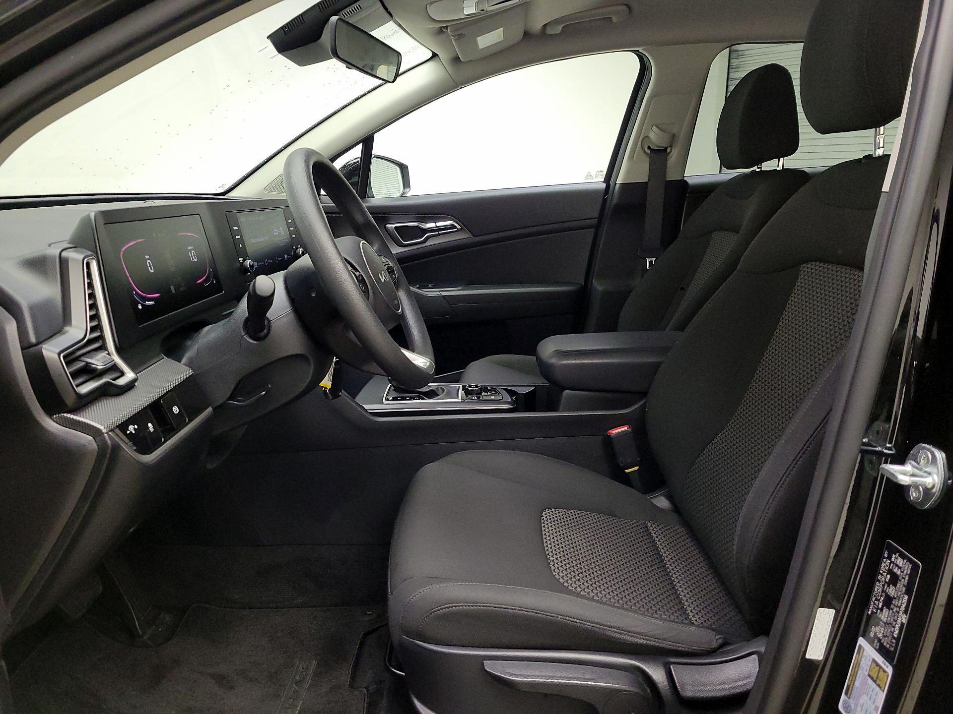 Thumbnail: 2023 Kia Sportage - 11